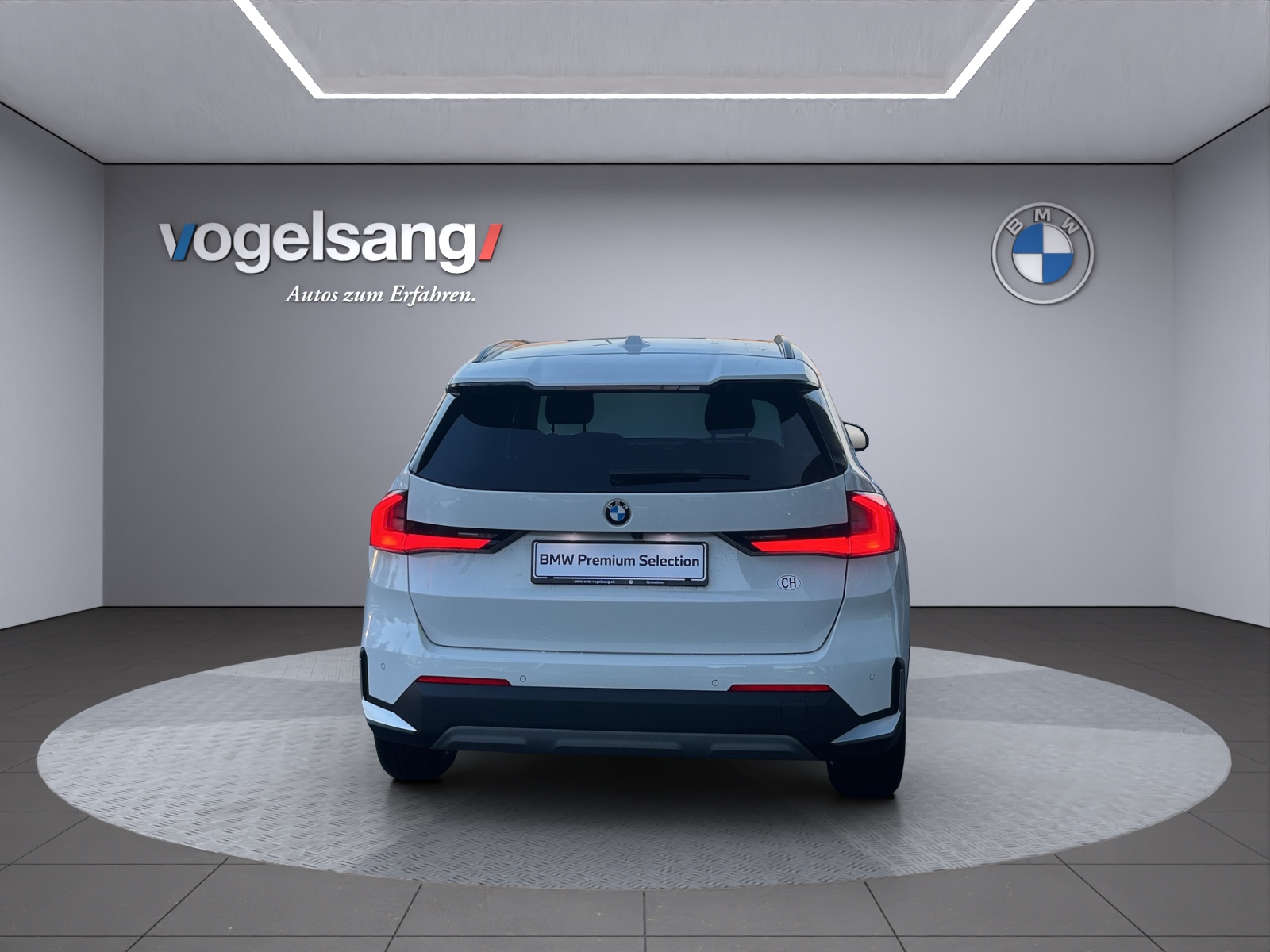 BMW X1 xDrive 20d 48V-image-9