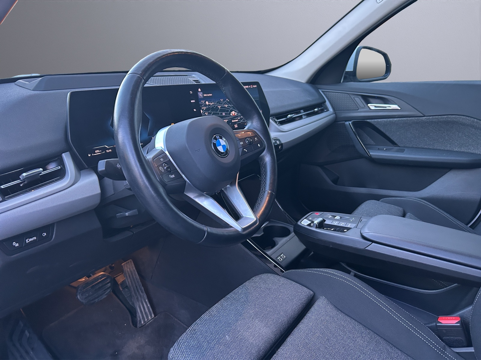 BMW X1 xDrive 20d 48V-image-27