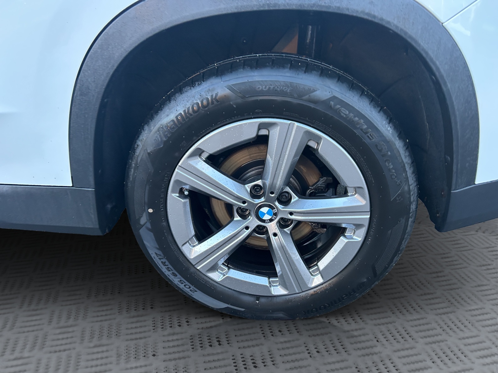BMW X1 xDrive 20d 48V-image-12