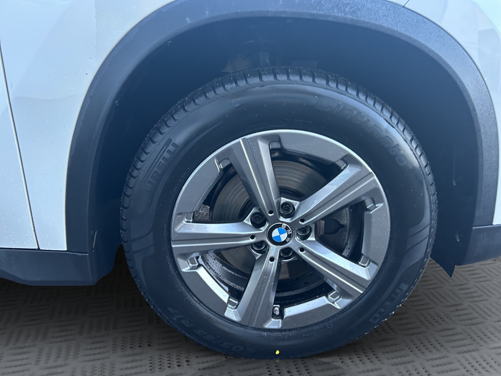 BMW X1 xDrive 20d 48V-image-13