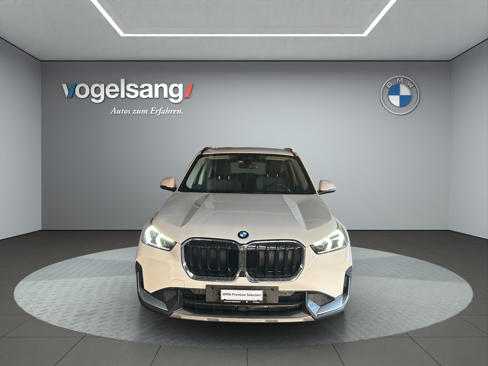 BMW X1 xDrive 20d 48V-image-17