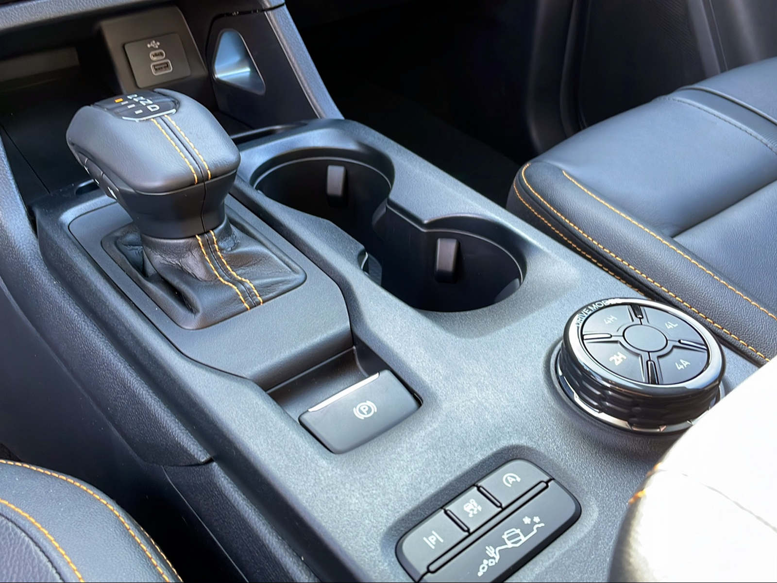 FORD Ranger DKab.Pick-up 3.0 EcoBlue 4x4 Wildtrak-image-6