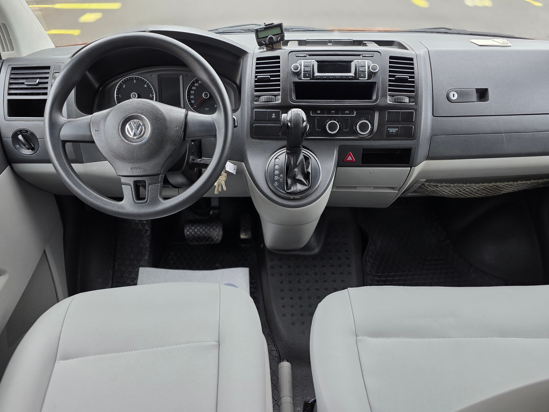 VW T5 2.0 TDI DSG - Kippbrücke-image-7