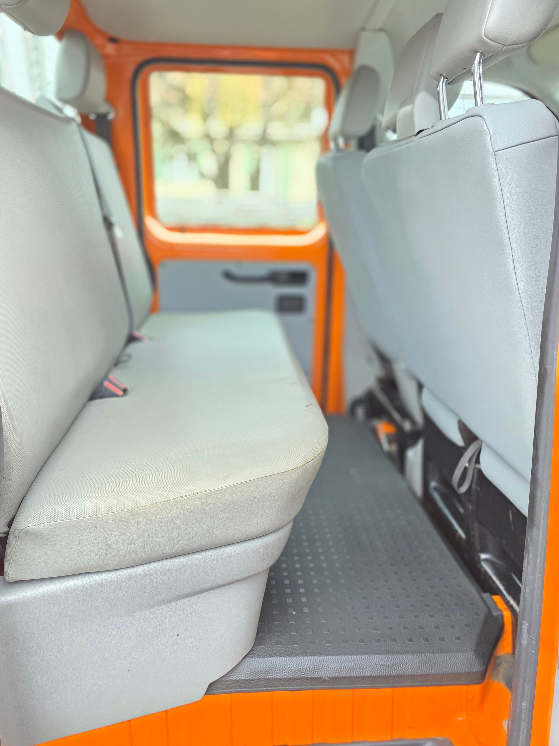 VW T5 2.0 TDI DSG - Kippbrücke-image-10