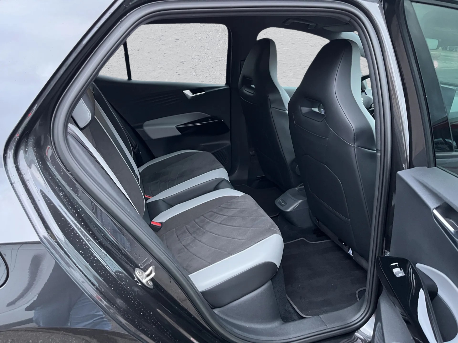 VW ID.3 Pro S 77 kWh Pro S-image-11
