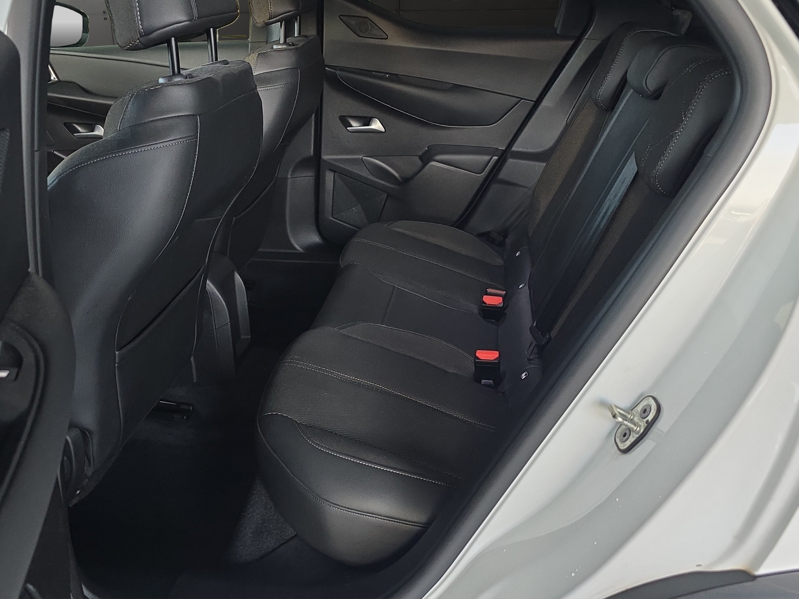 DS AUTOMOBILES DS 3 Crossback 1.2 PureTech Club EAT8-image-11
