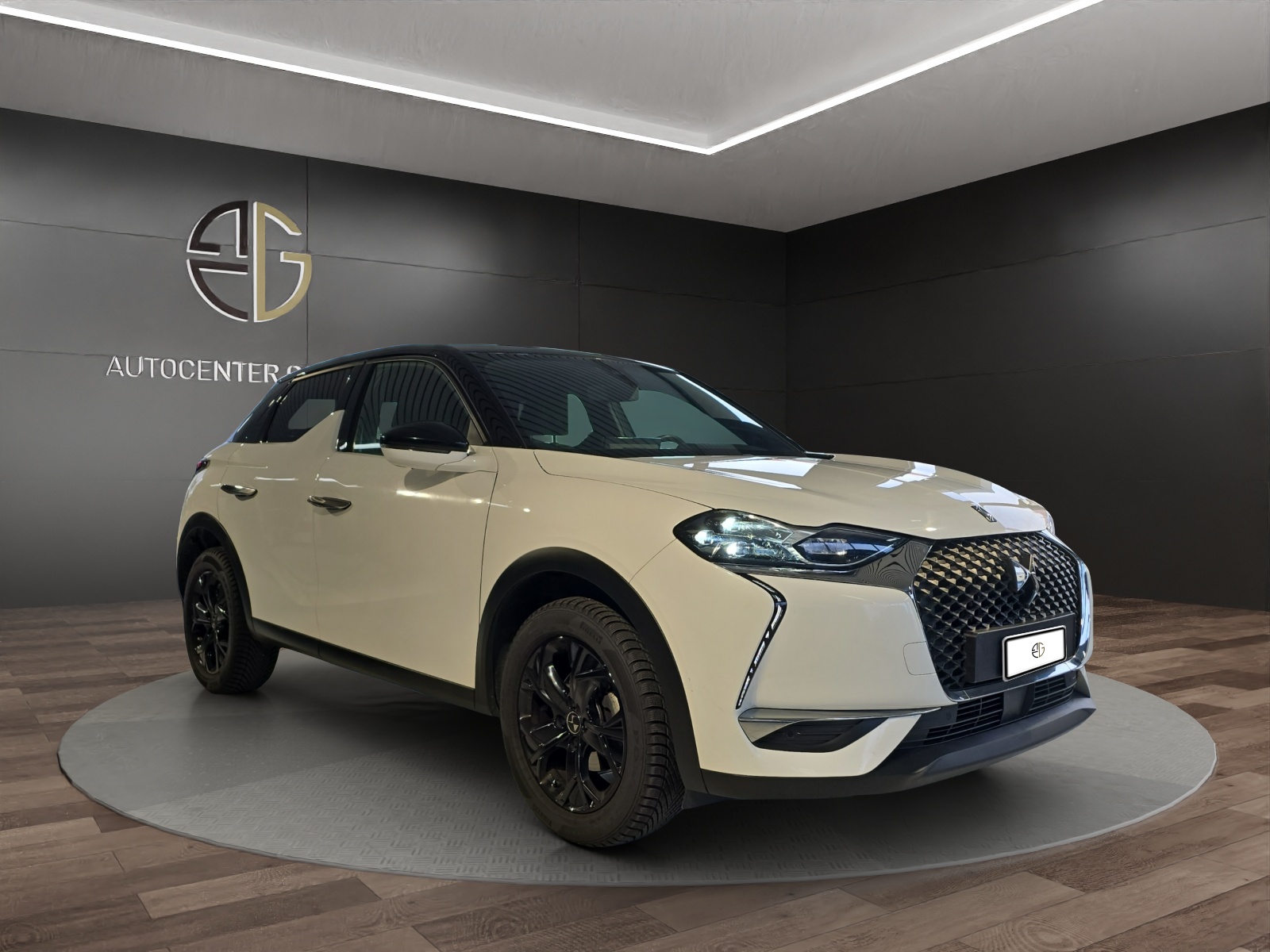 DS AUTOMOBILES DS 3 Crossback 1.2 PureTech Club EAT8-image-5