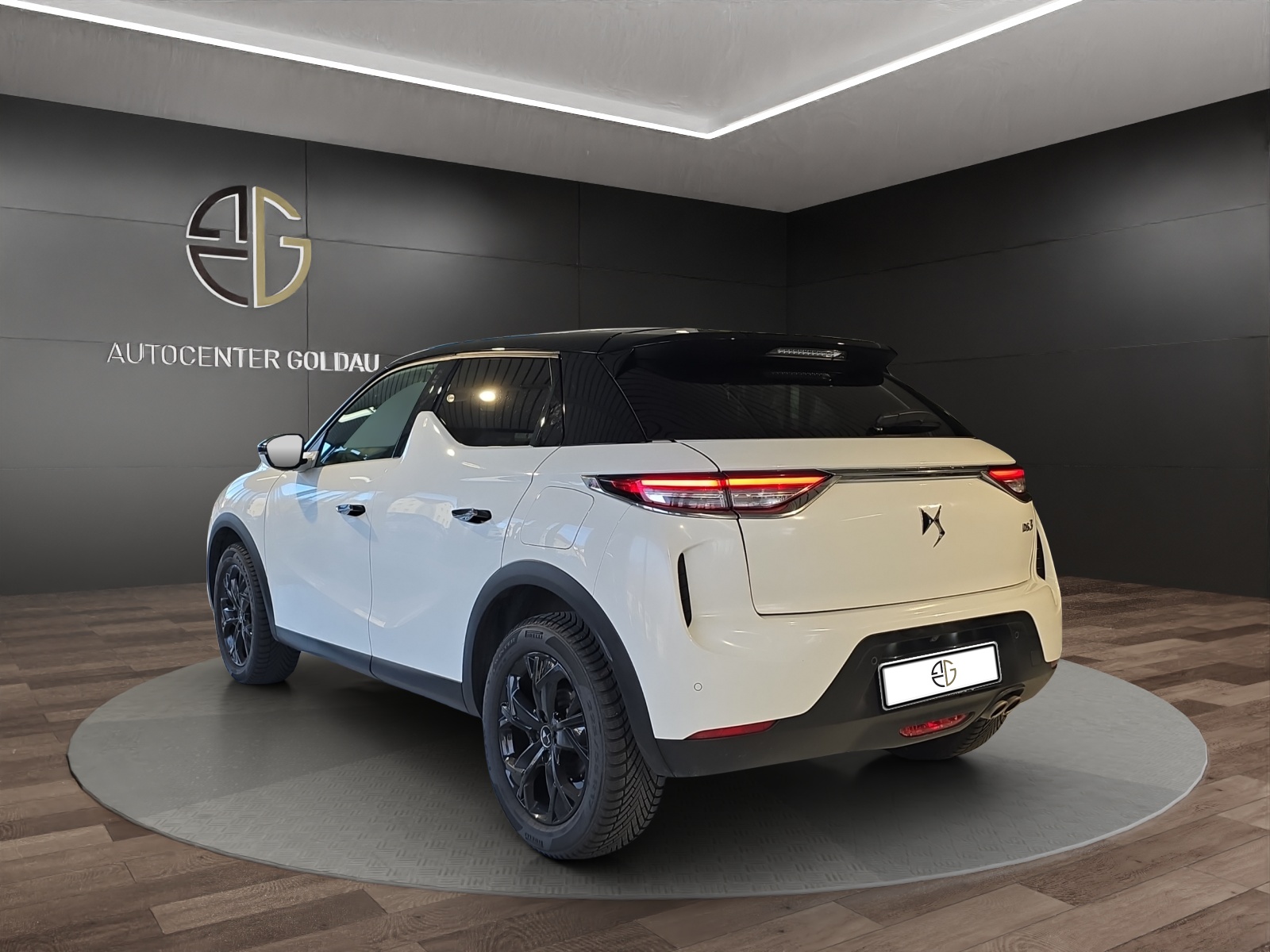 DS AUTOMOBILES DS 3 Crossback 1.2 PureTech Club EAT8-image-1