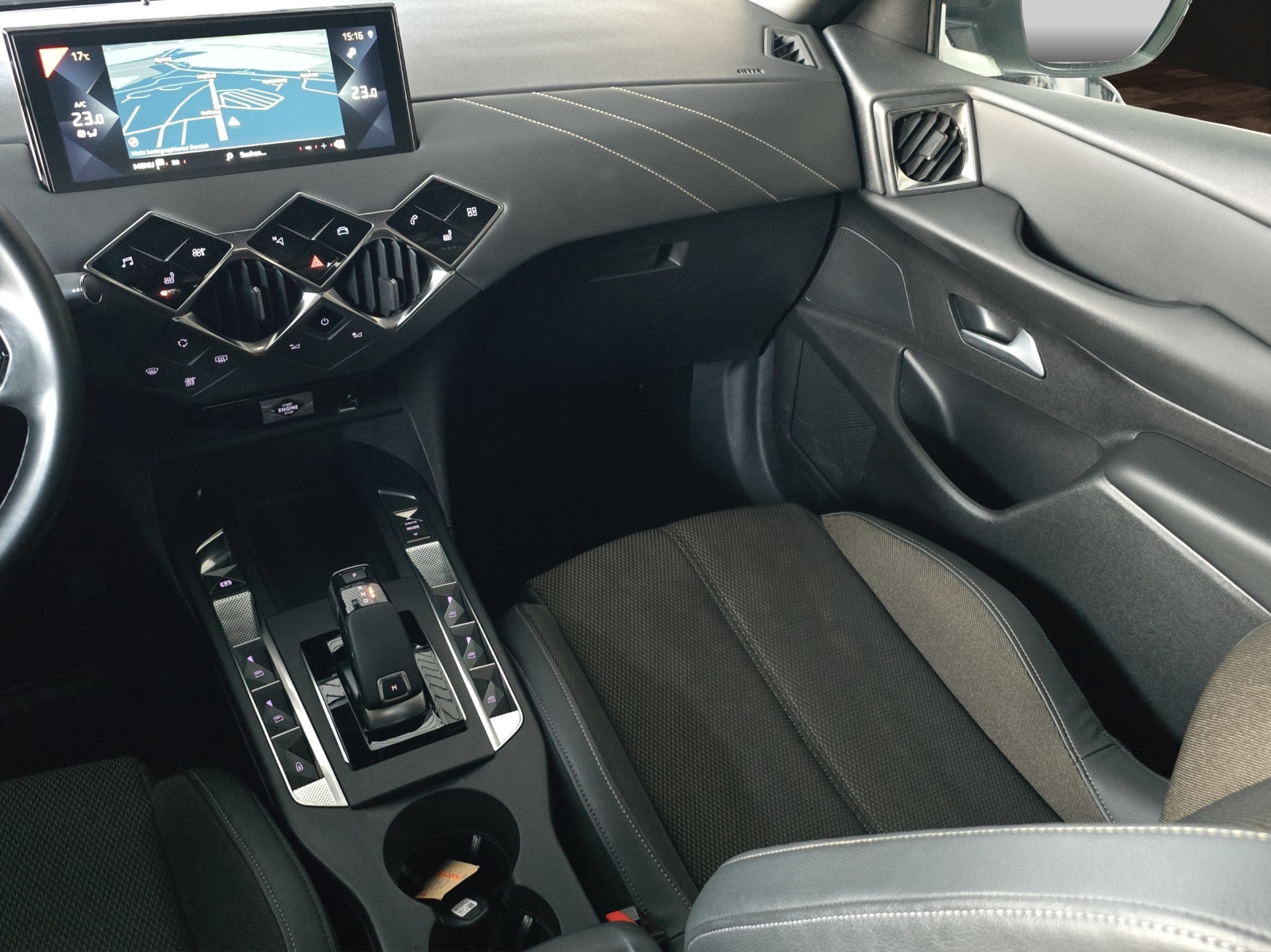 DS AUTOMOBILES DS 3 Crossback 1.2 PureTech Club EAT8-image-13