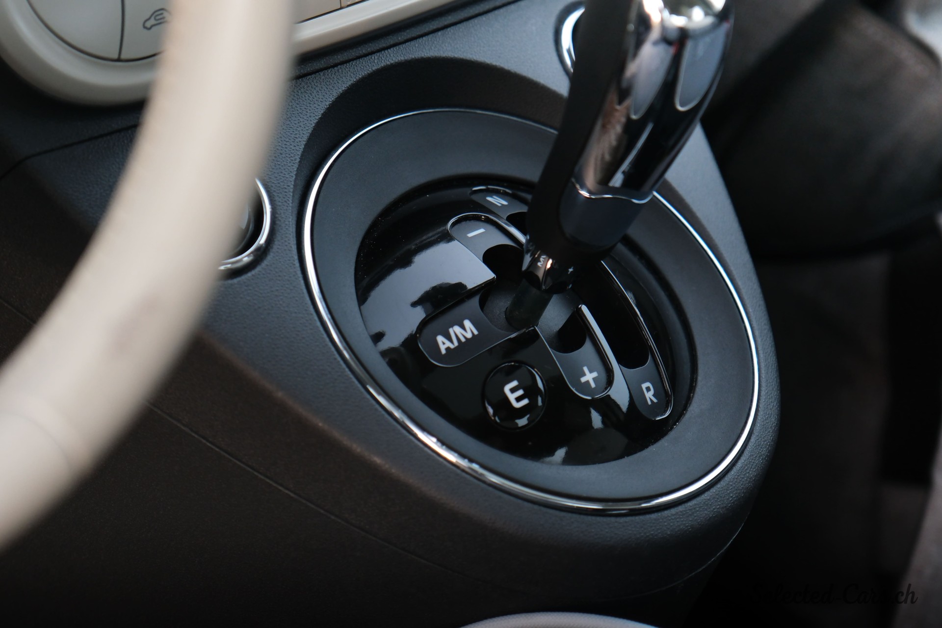 FIAT 500 1.2 Lounge-image-12