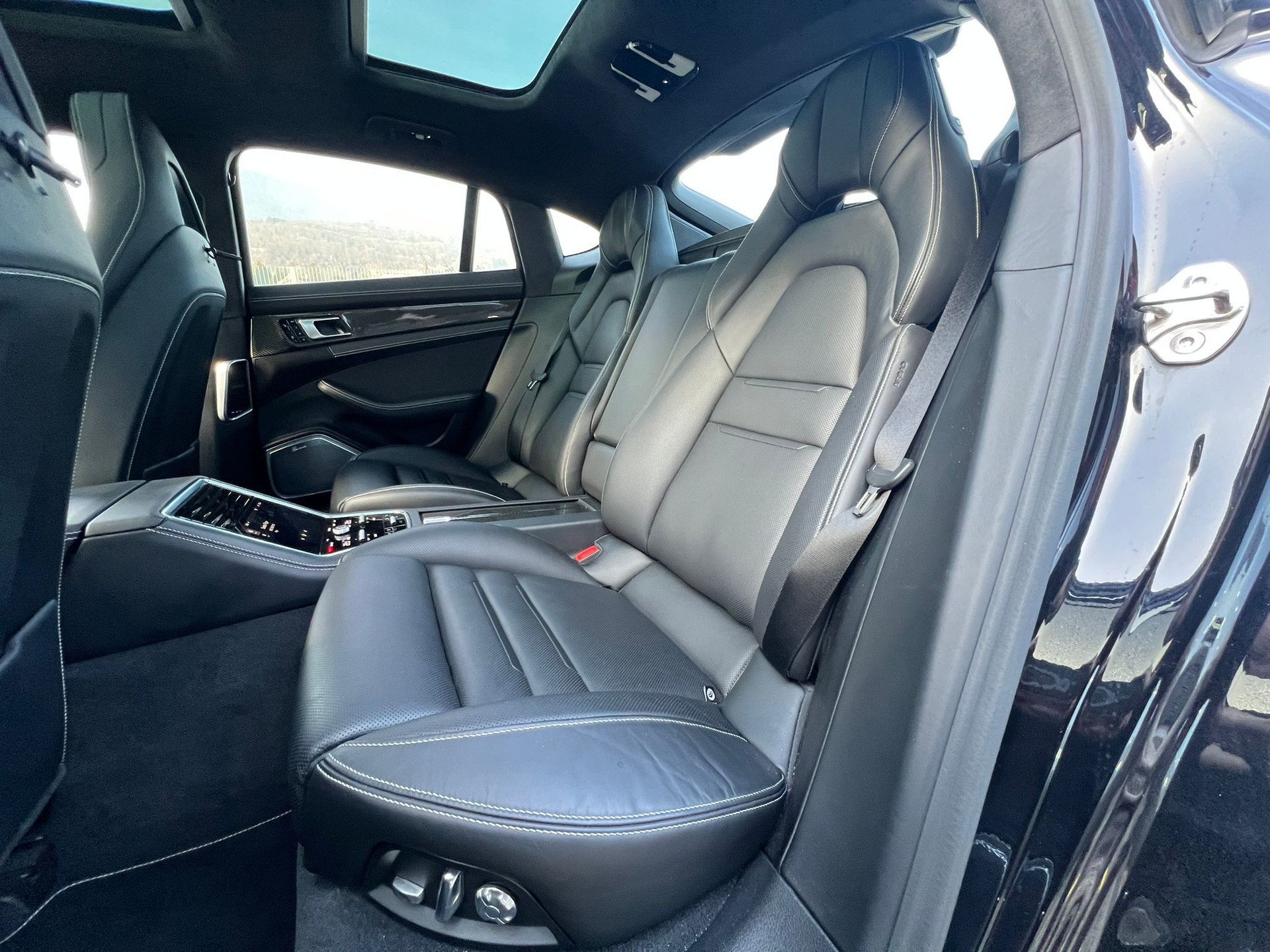 PORSCHE Panamera Turbo S E-Hybrid TECHART-image-9