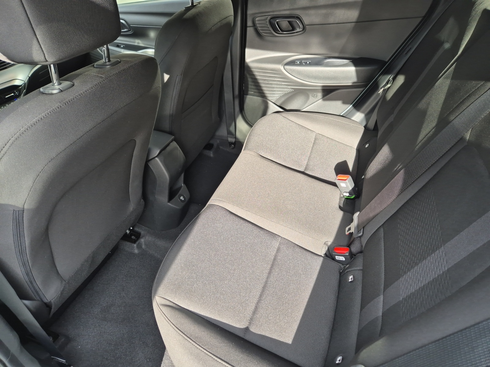 HYUNDAI i20 1.0 T-GDi Vertex-image-8