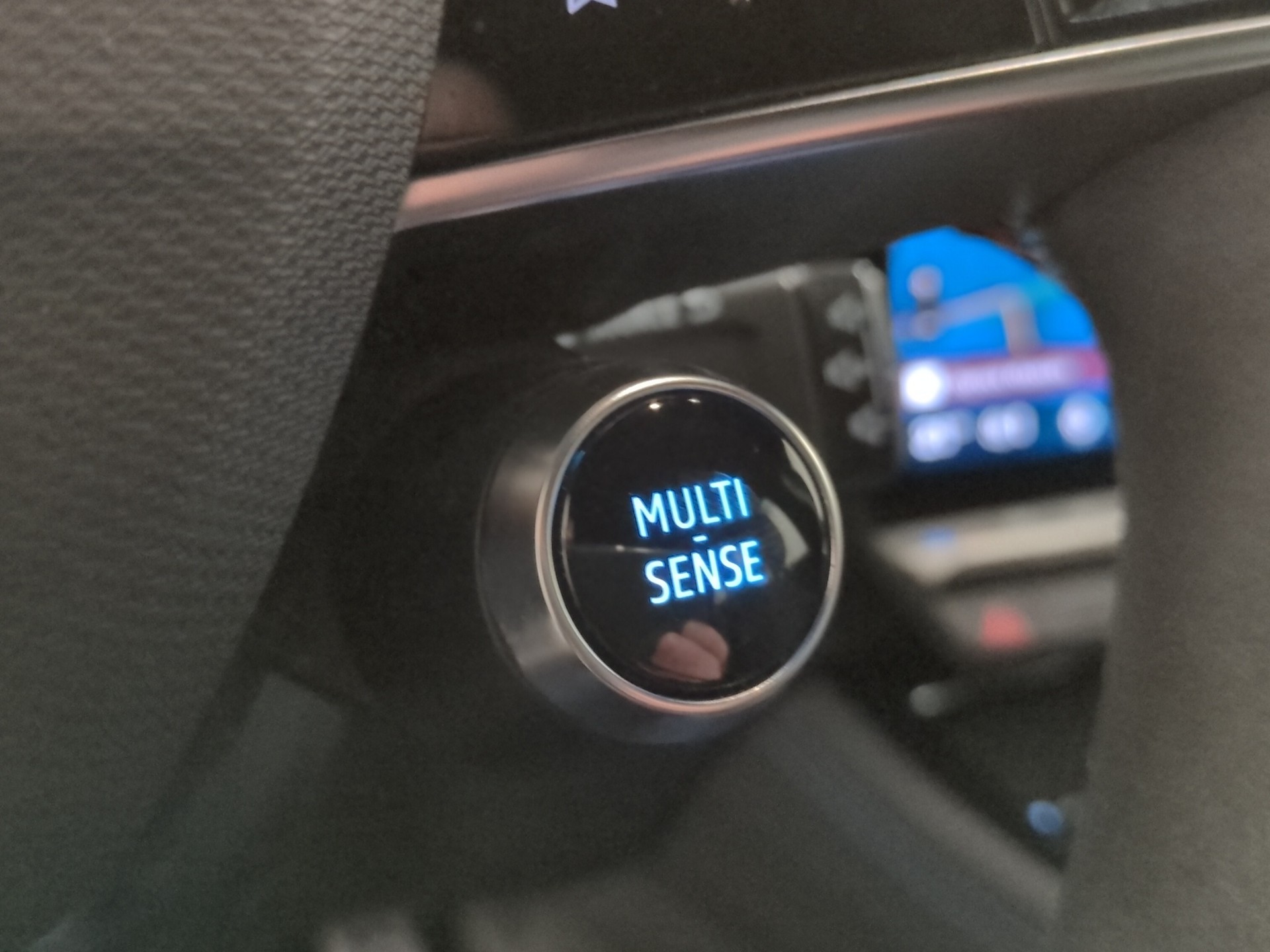 RENAULT Espace 1.2 E-Tech 200 Esprit Alpine 5-Sitze-image-22