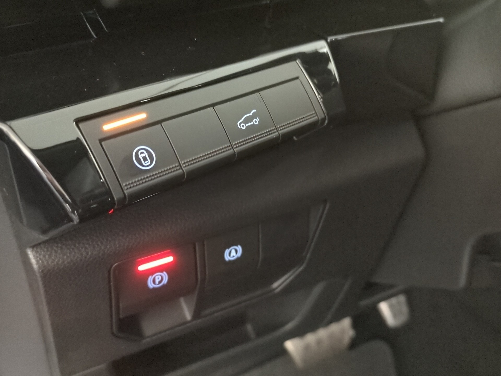 RENAULT Espace 1.2 E-Tech 200 Esprit Alpine 5-Sitze-image-18