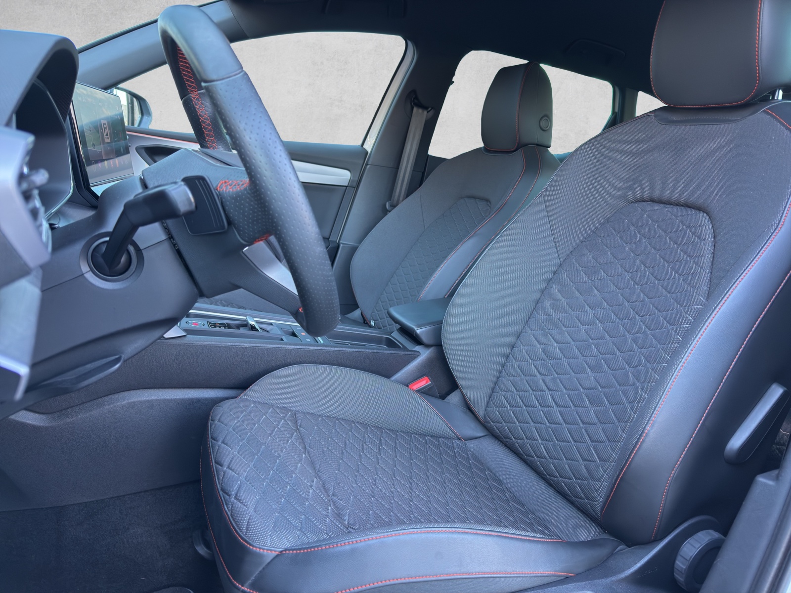 SEAT Leon 1.4 eHybrid pHEV DSG FR-image-5