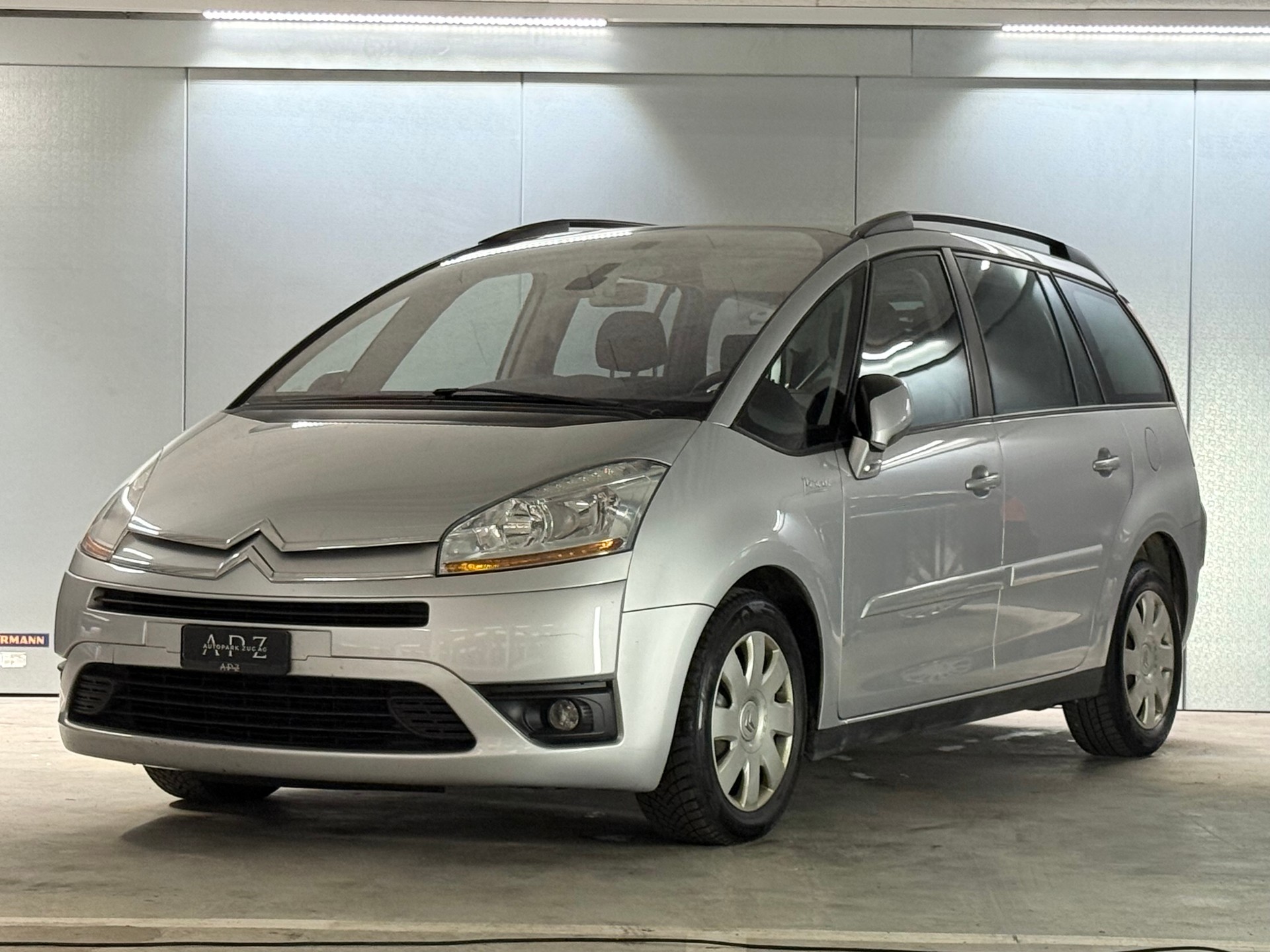 CITROEN Grand C4 Picasso 2.0 HDI Dynamique-image-0