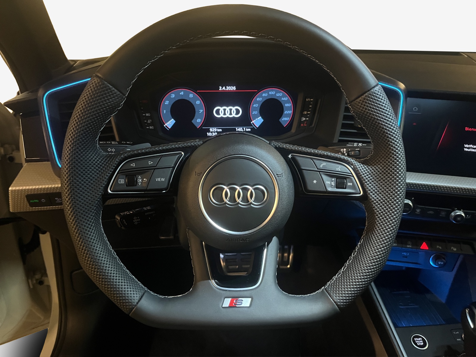 AUDI A1 Sportback 40 TFSI S Line S-tronic-image-9