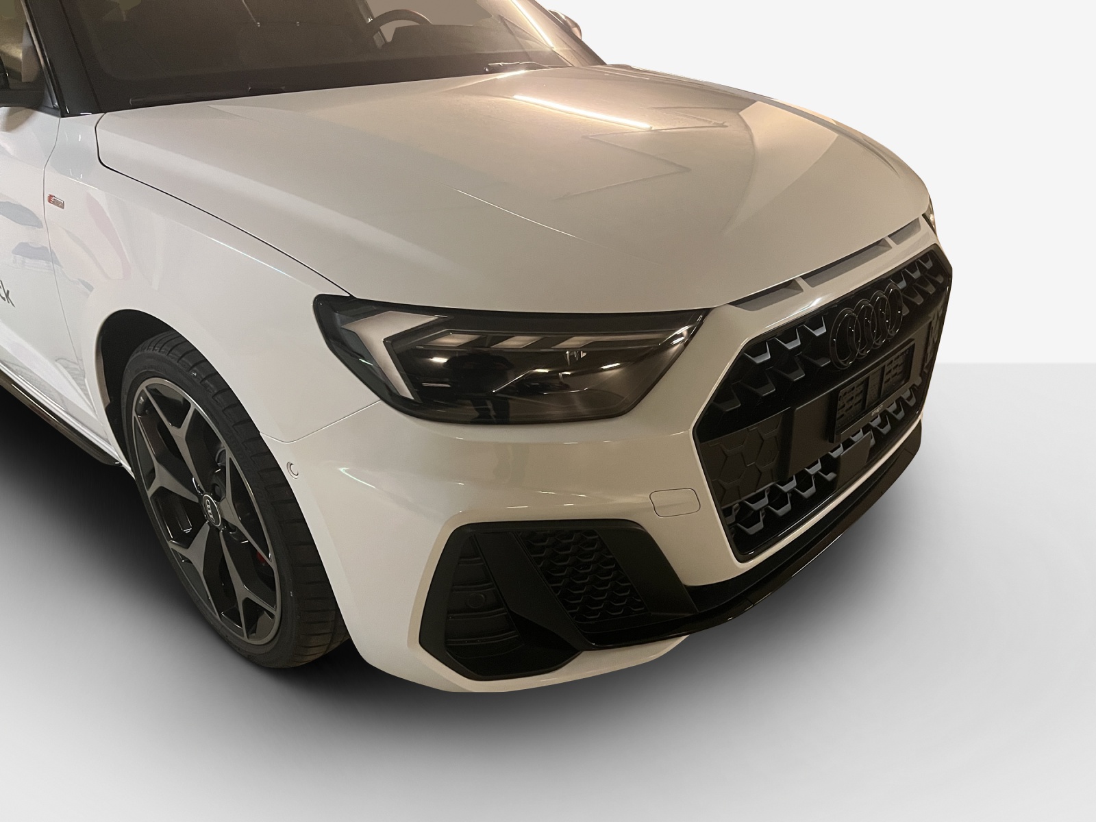 AUDI A1 Sportback 40 TFSI S Line S-tronic-image-14