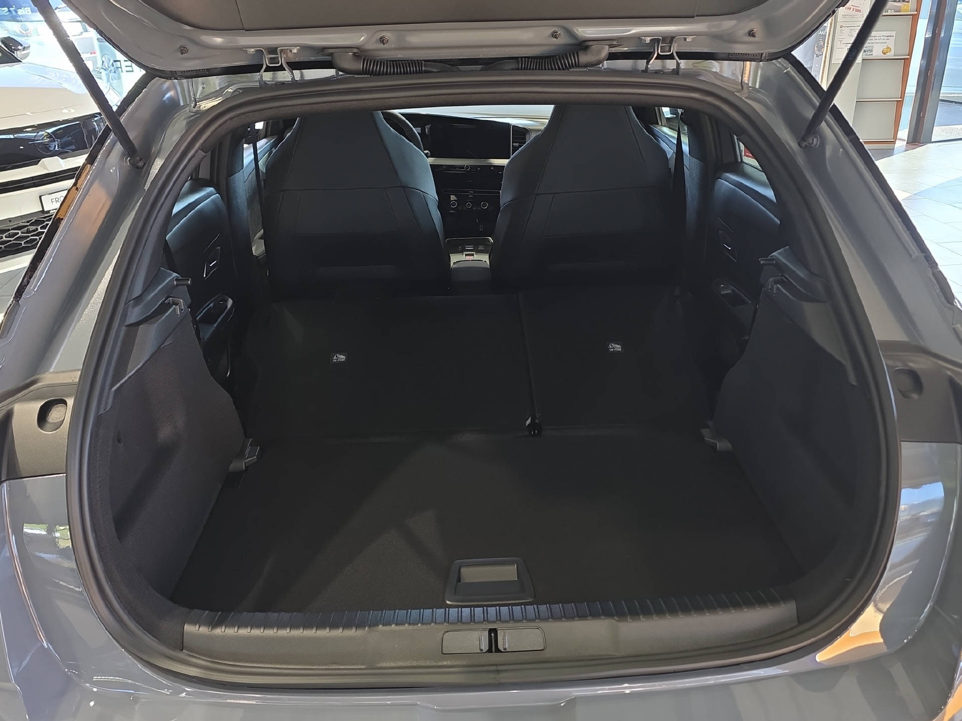 OPEL Mokka-e GSe 281 PS-image-11