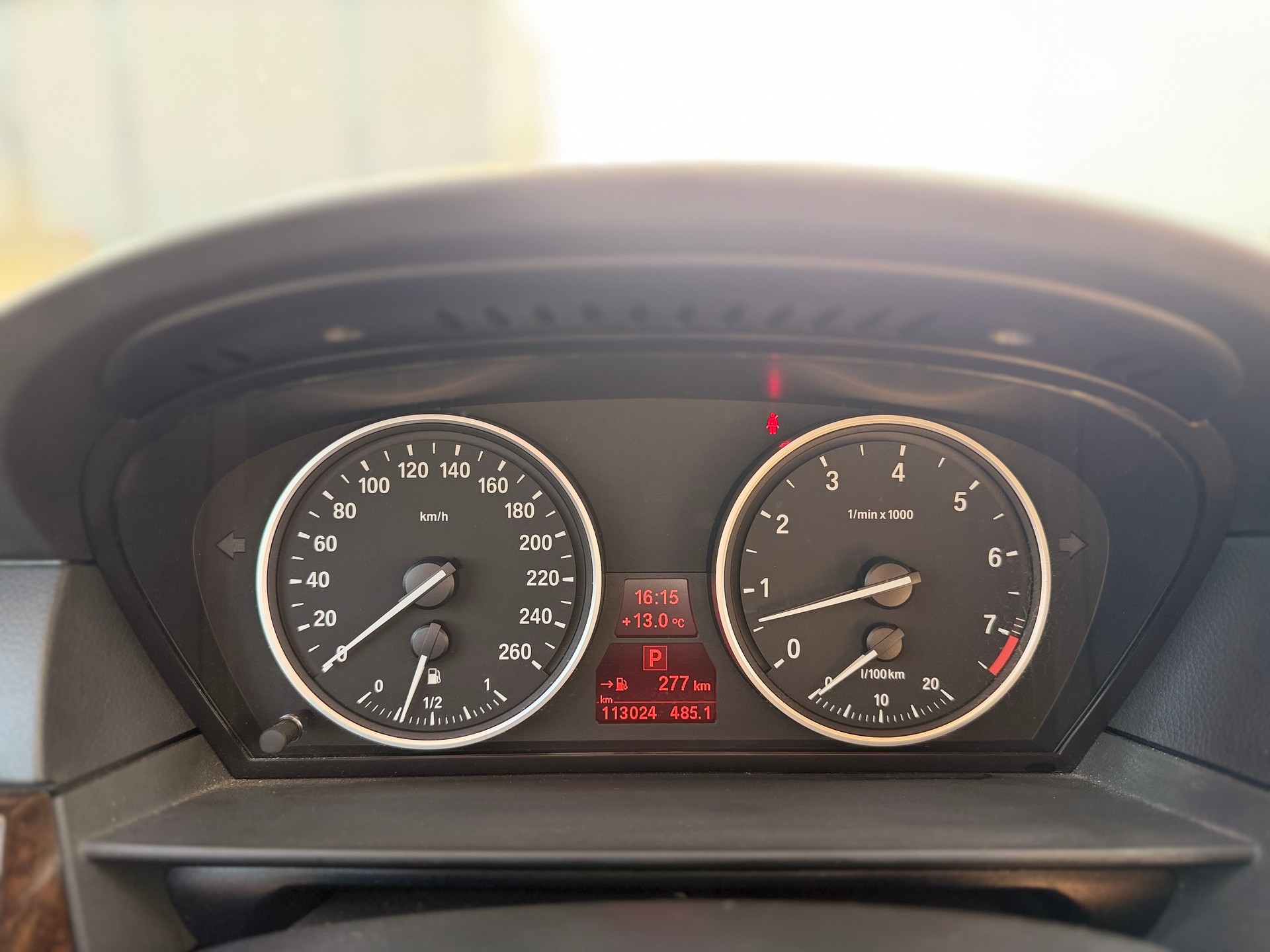 BMW 530xi Steptronic-image-30