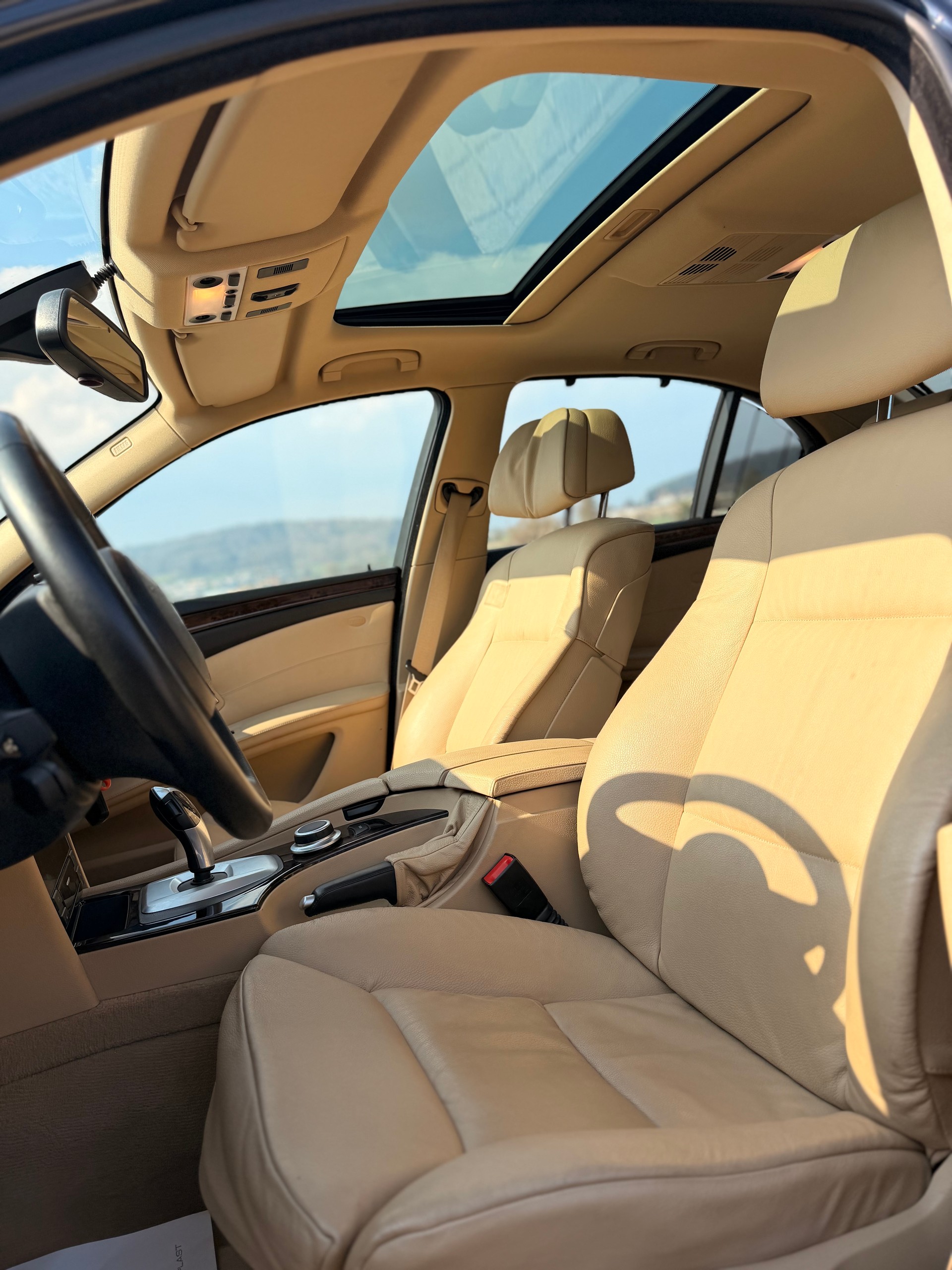 BMW 530xi Steptronic-image-20
