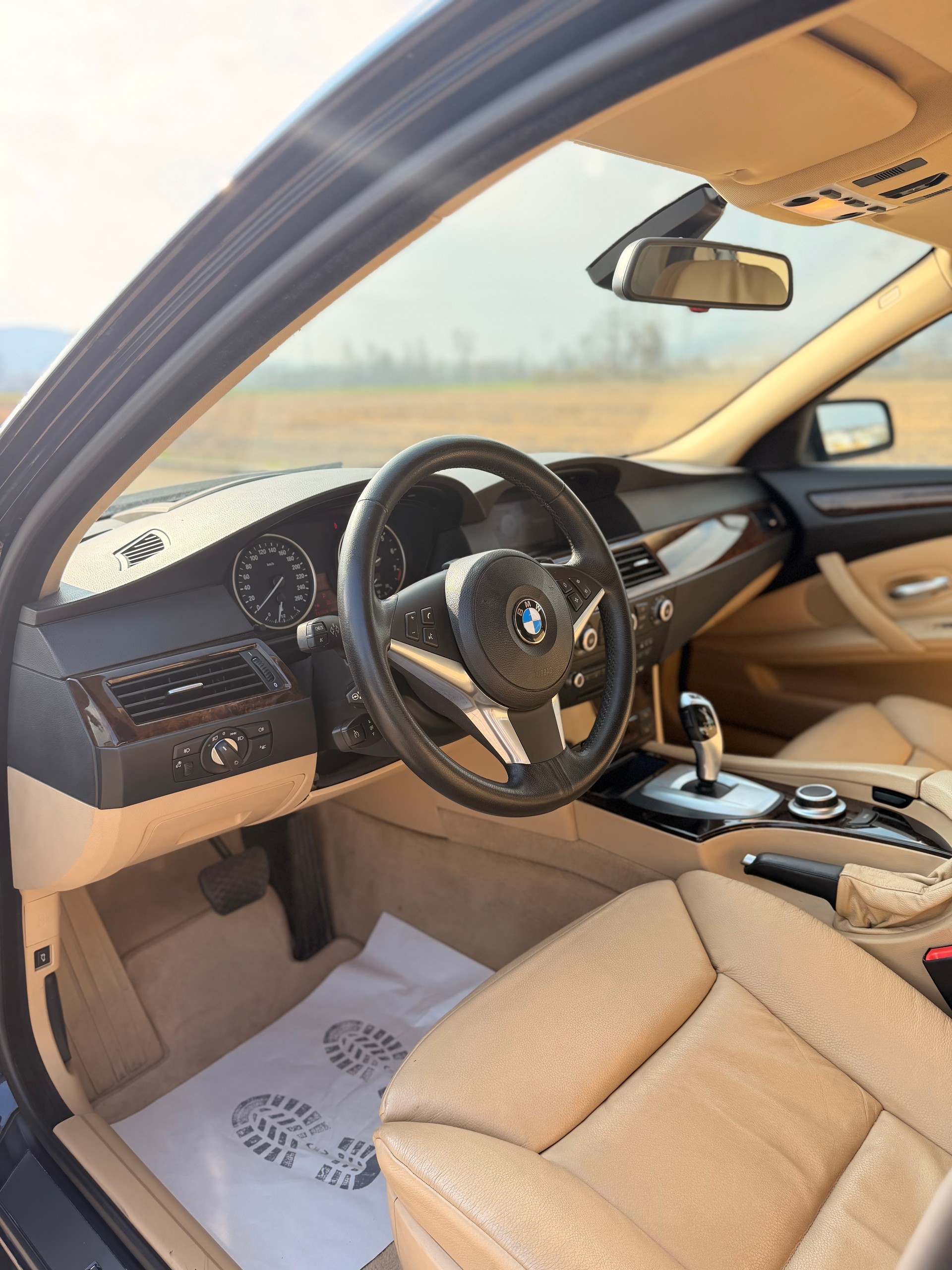 BMW 530xi Steptronic-image-17