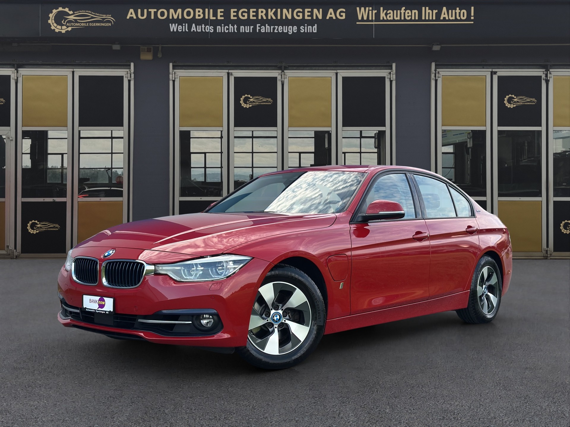 BMW 330e iPerformance Sport Line Steptronic-image-0