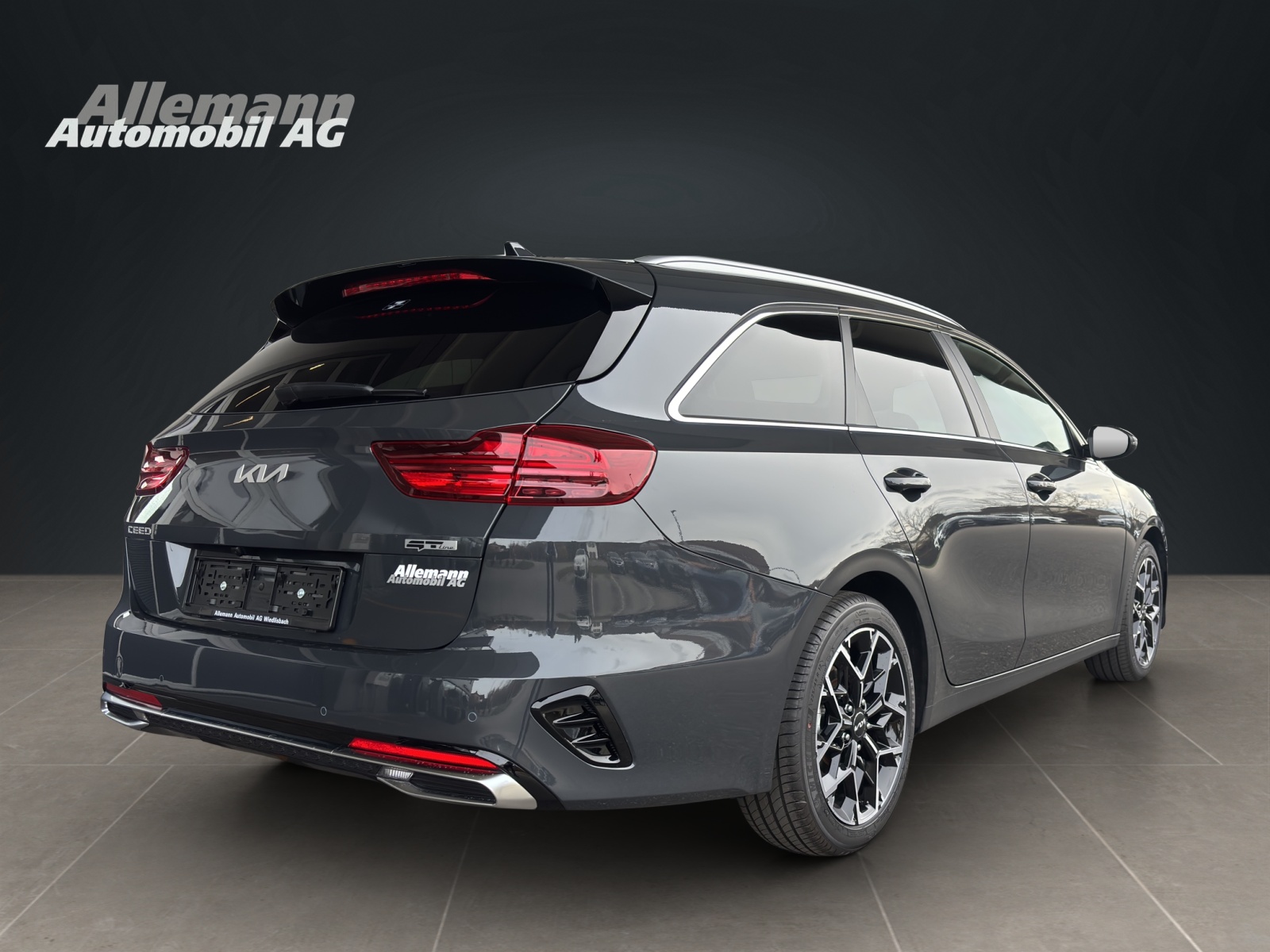 KIA Ceed SW 1.5 T-GDi GT-Line-image-5