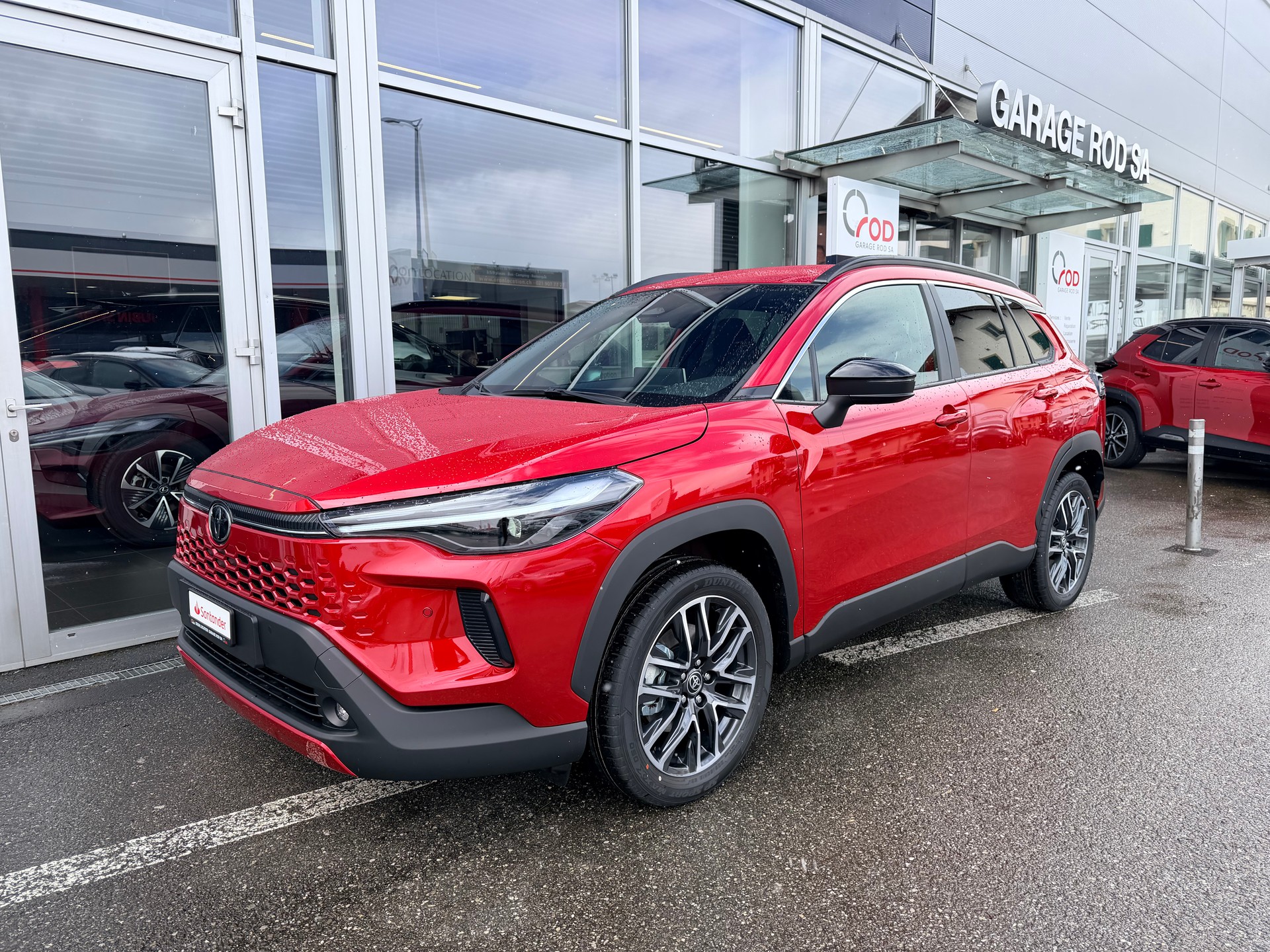TOYOTA Corolla Cross 2.0 4WD Trend e-CVT-image-0
