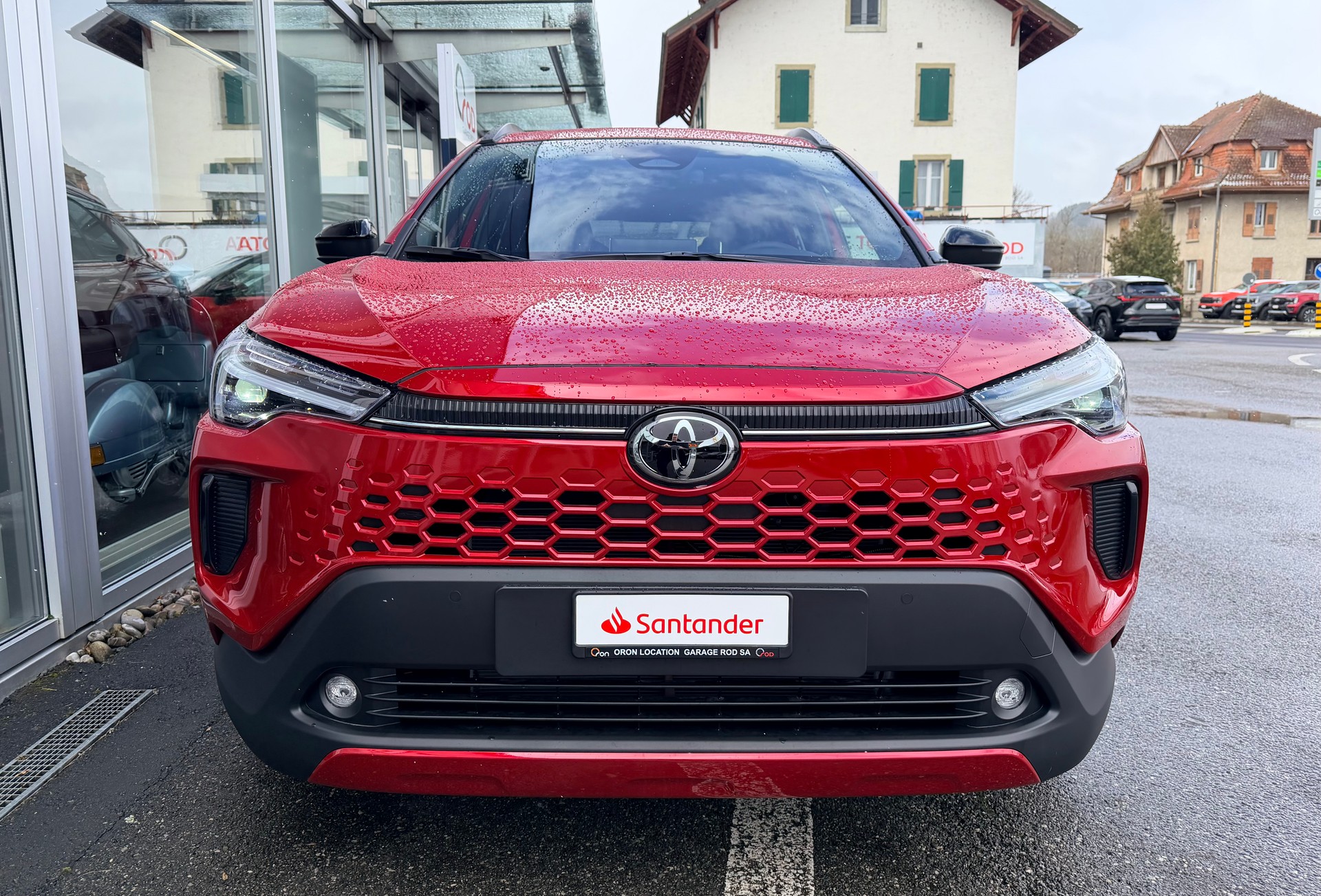 TOYOTA Corolla Cross 2.0 4WD Trend e-CVT-image-1