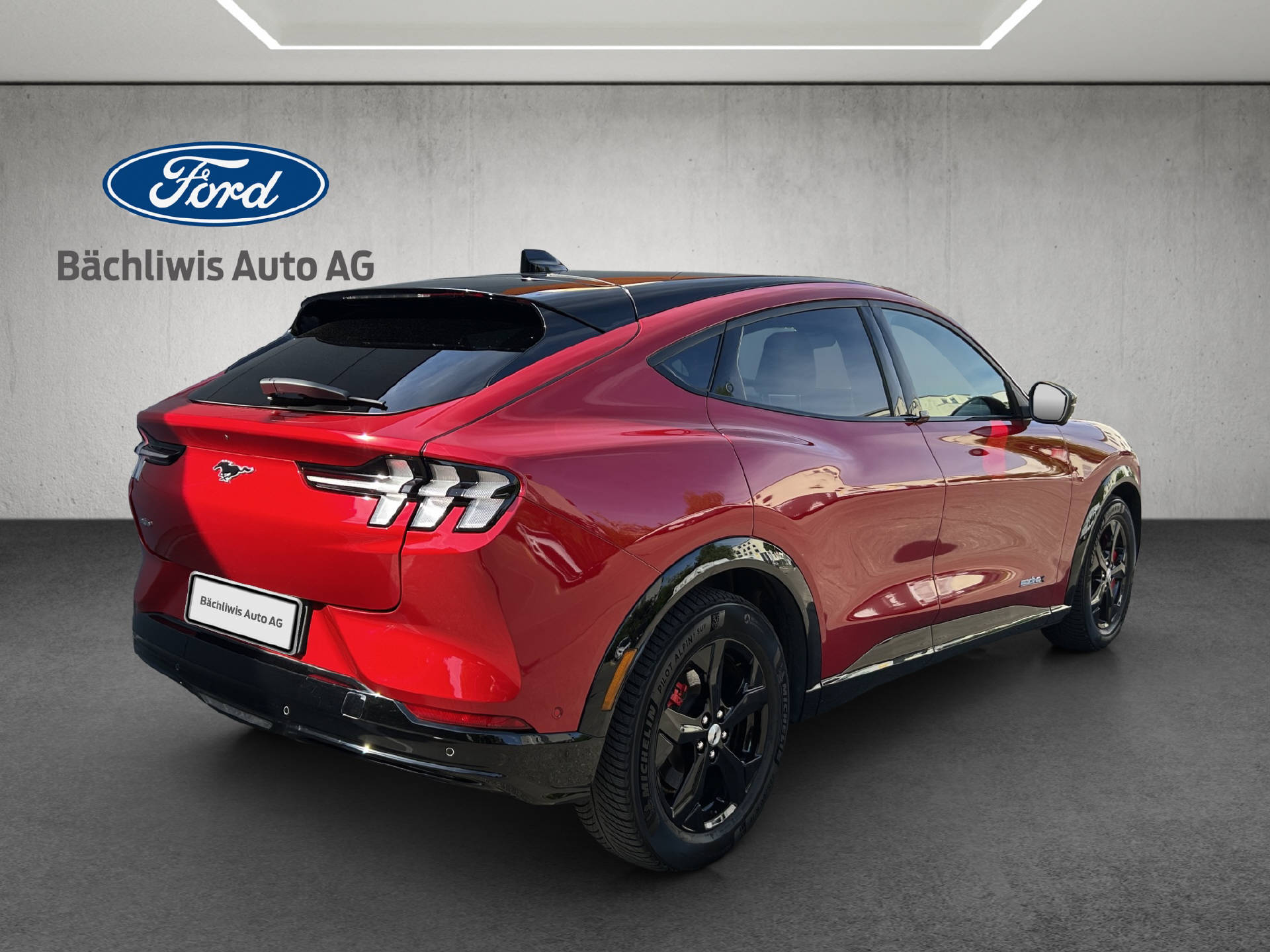 FORD Mustang Mach-E Extended AWD-image-4