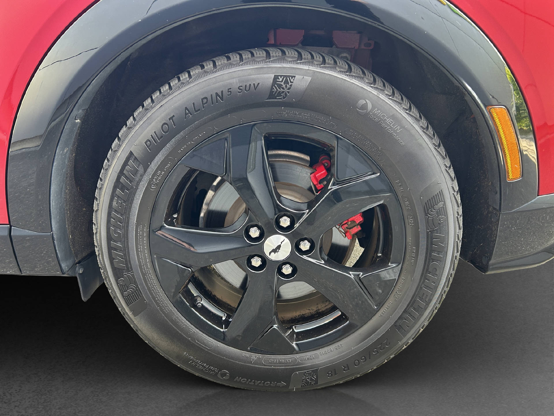 FORD Mustang Mach-E Extended AWD-image-23