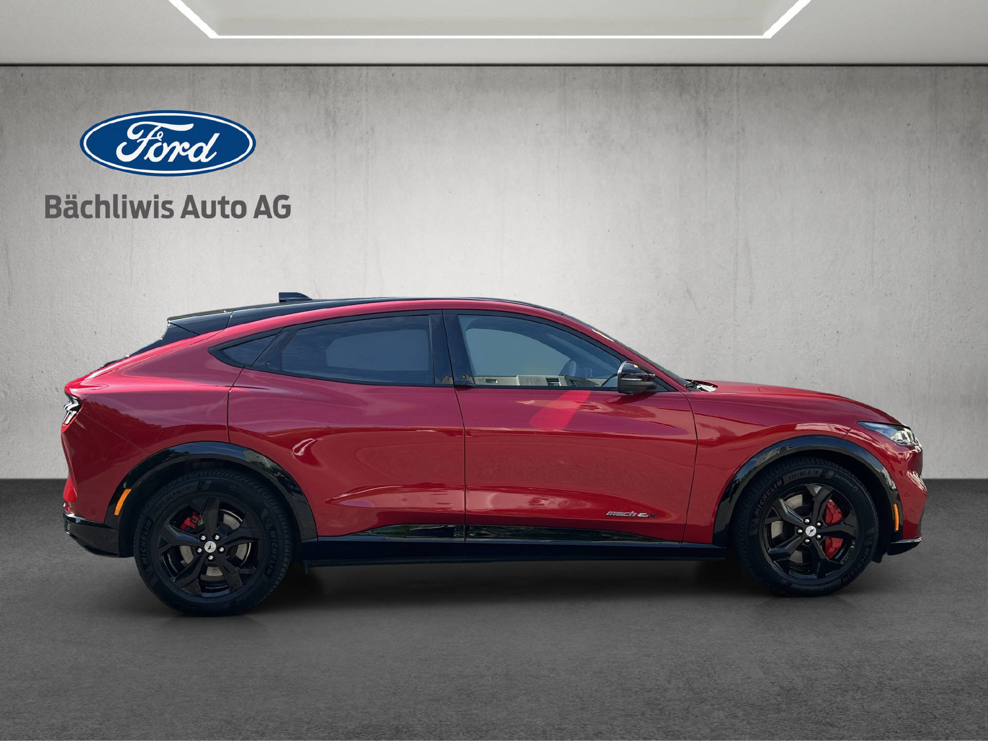 FORD Mustang Mach-E Extended AWD-image-5