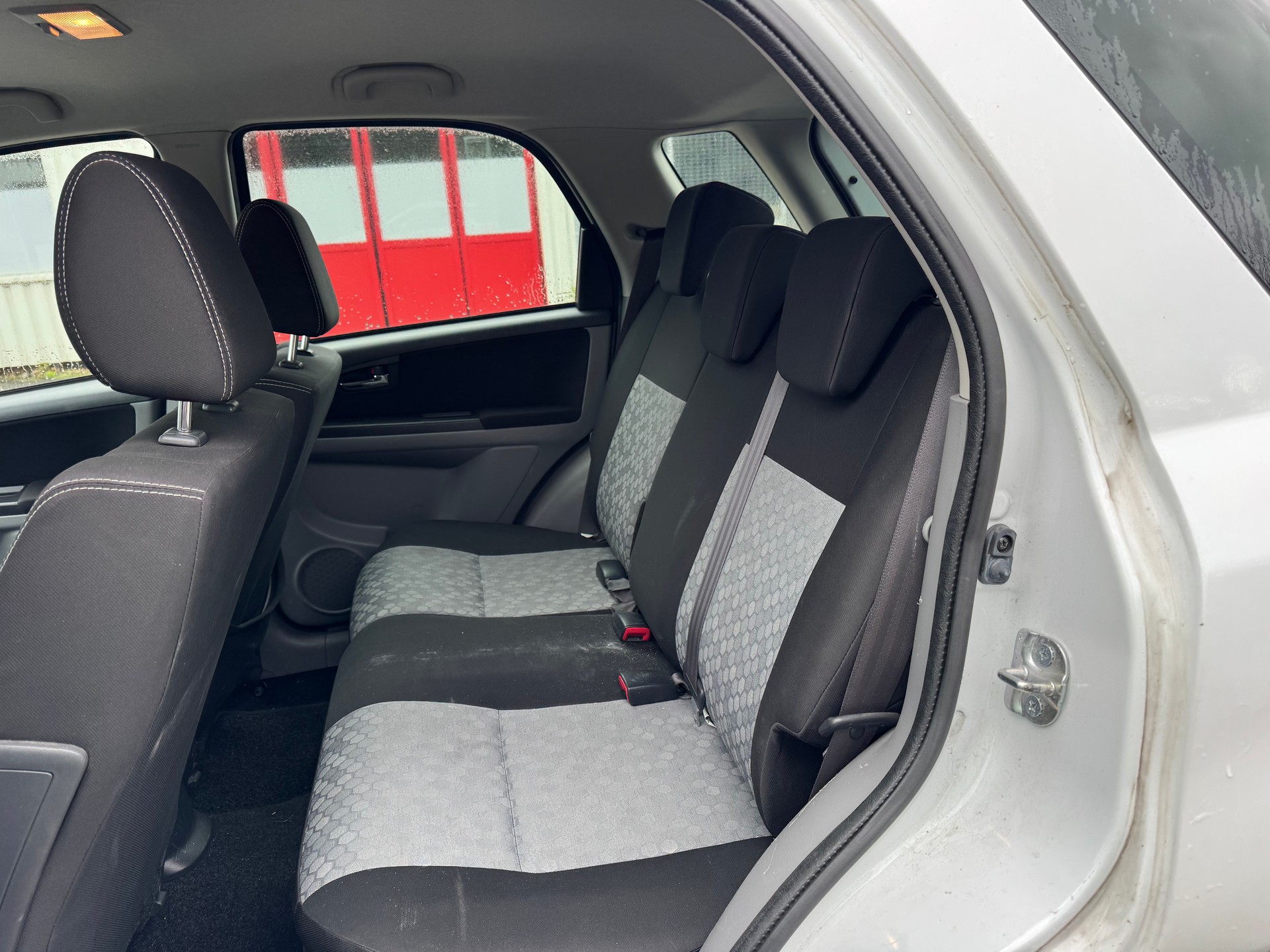 SUZUKI SX4 2.0 TD GL Top 4WD-image-5