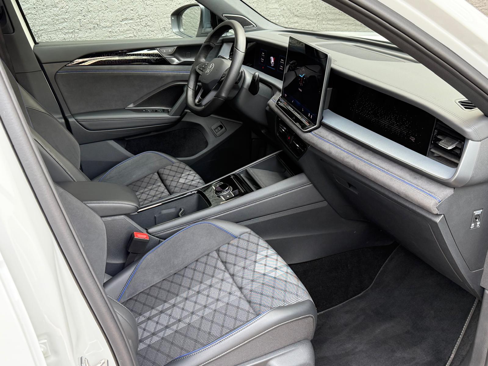 VW Tayron 2.0 TDI R-Line DSG-image-9