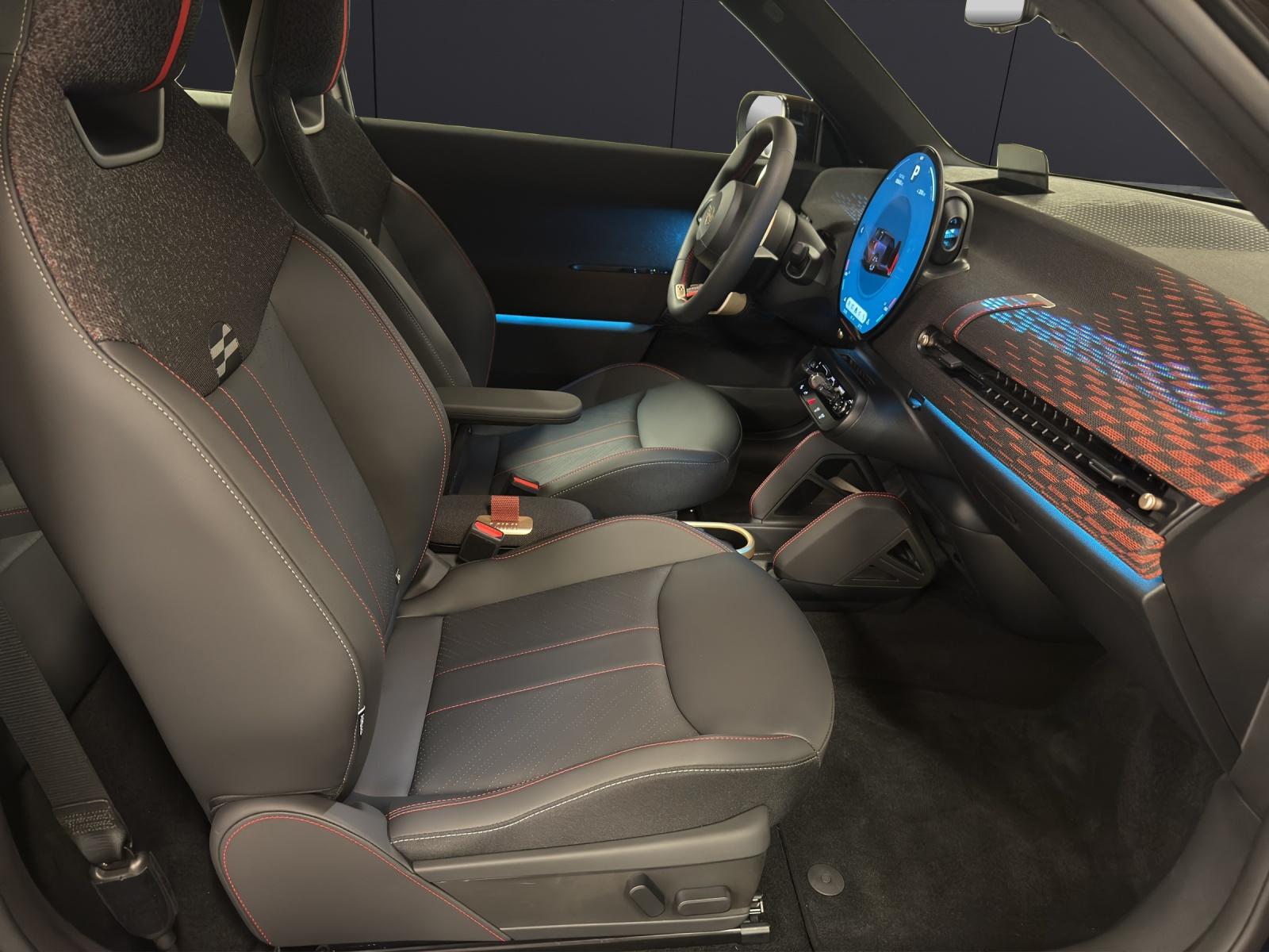 MINI J01 John Cooper Works-image-14
