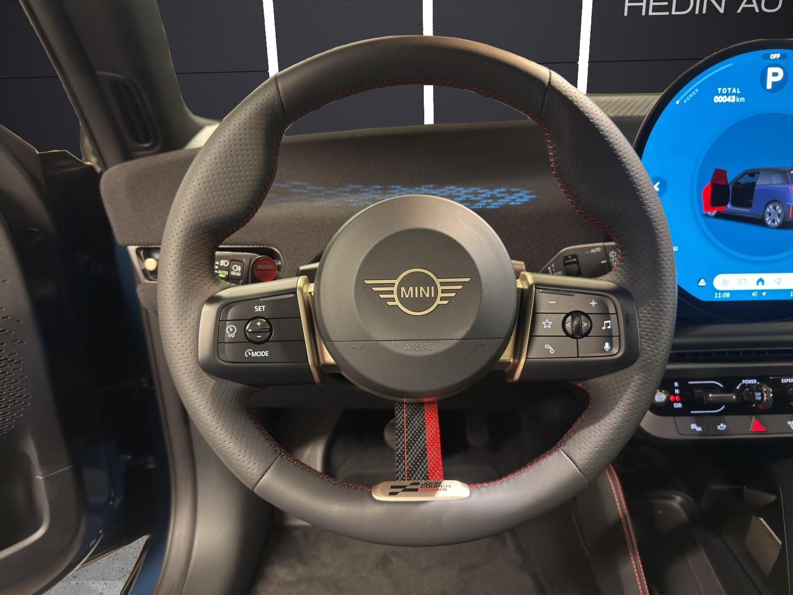 MINI J01 John Cooper Works-image-15