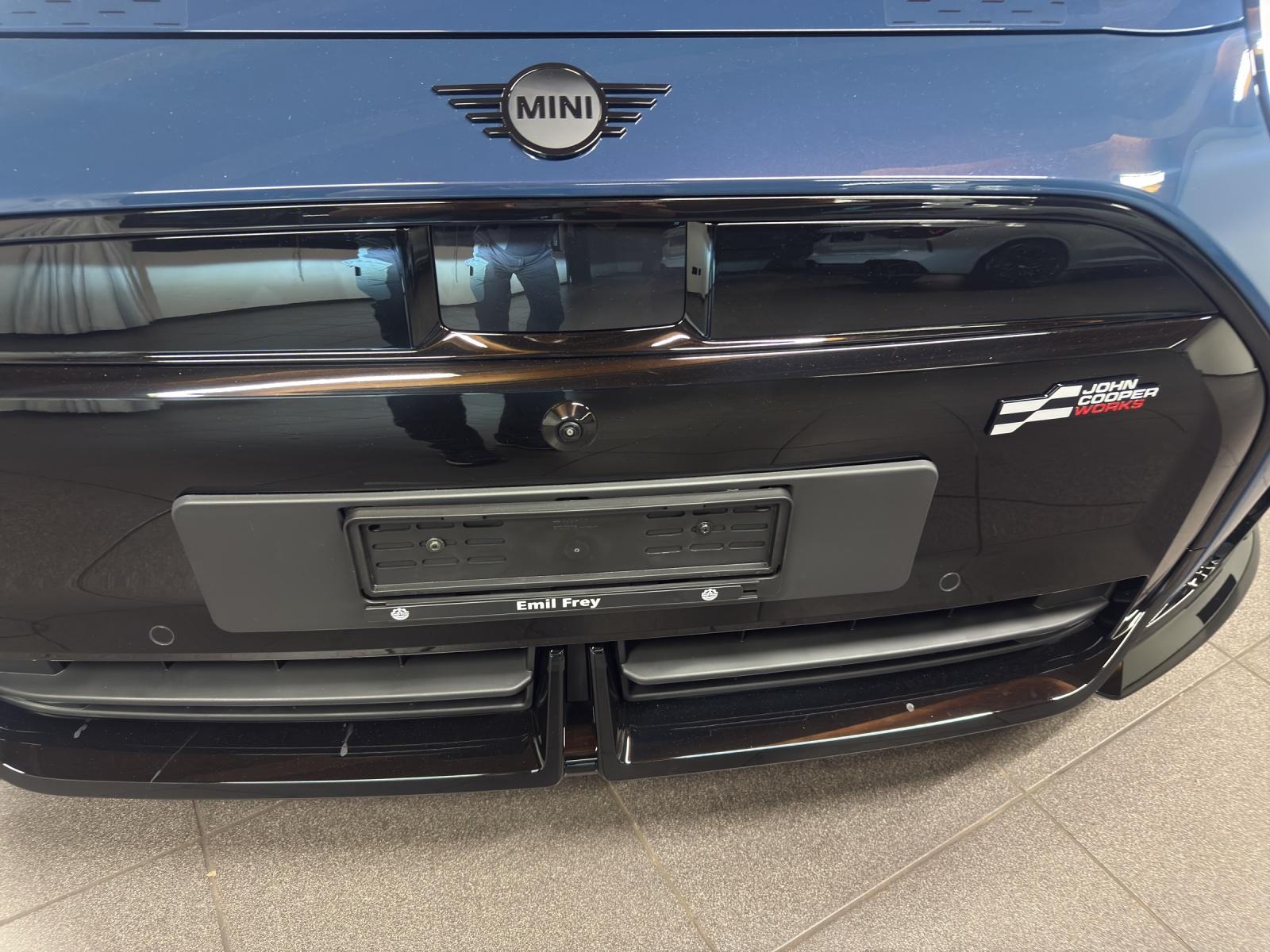 MINI J01 John Cooper Works-image-21