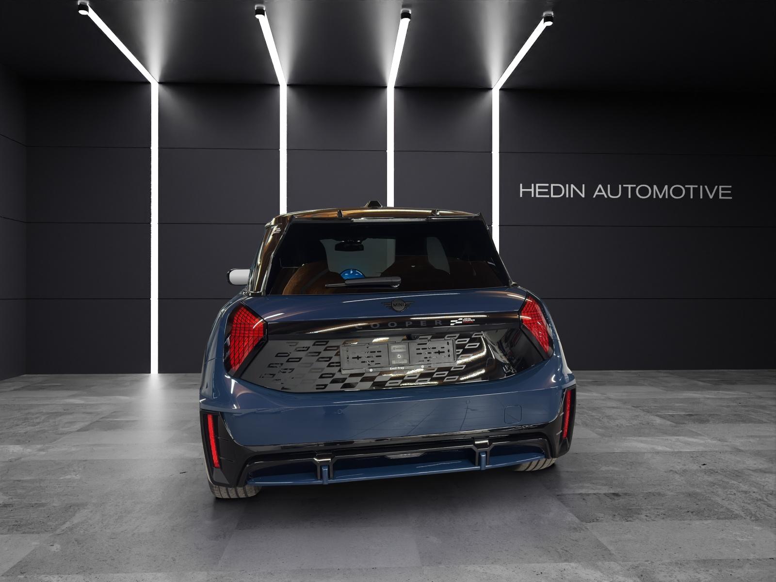 MINI J01 John Cooper Works-image-3