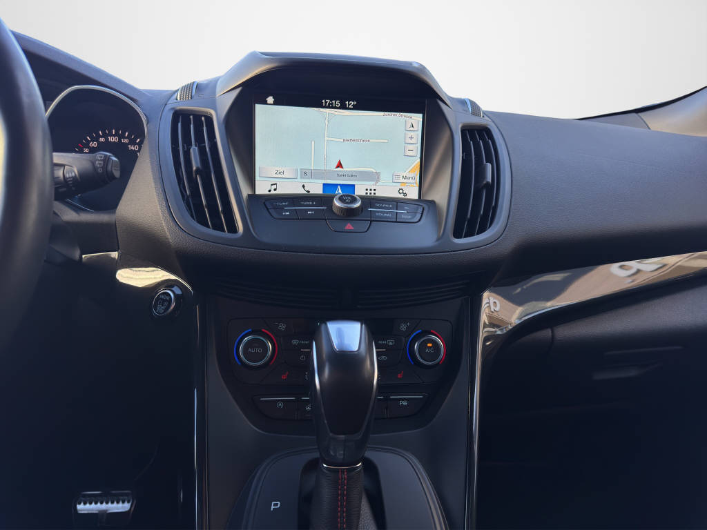 FORD Kuga 2.0 EcoB 240 ST-Line-image-11