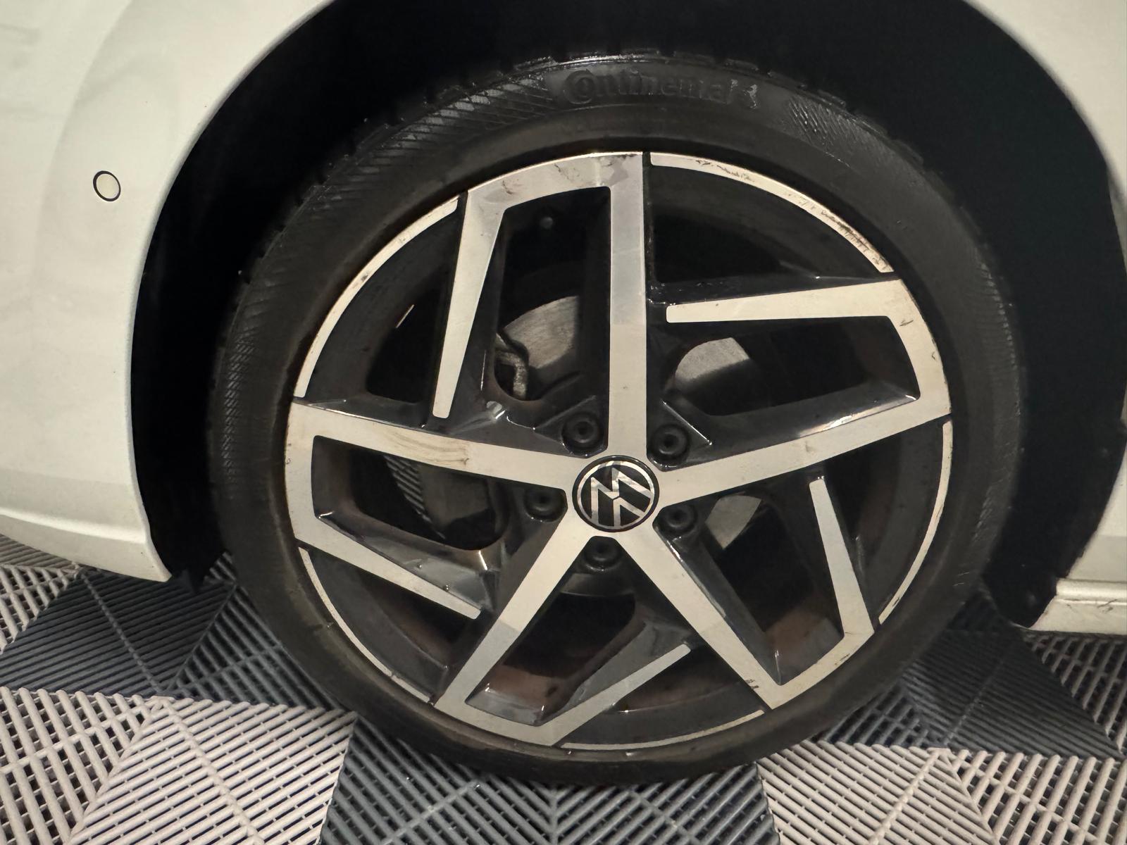 VW Golf 1.5 eTSI mHEV ACT Style DSG-image-25