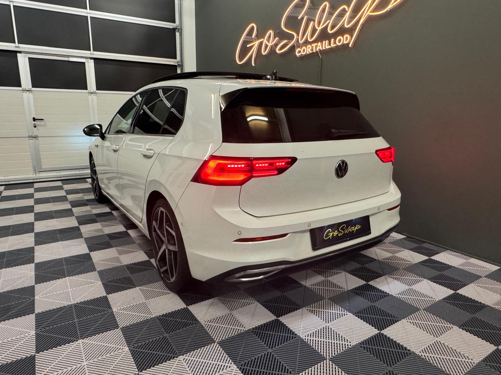 VW Golf 1.5 eTSI mHEV ACT Style DSG-image-3