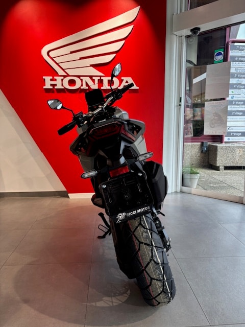 HONDA X-ADV 750-image-3