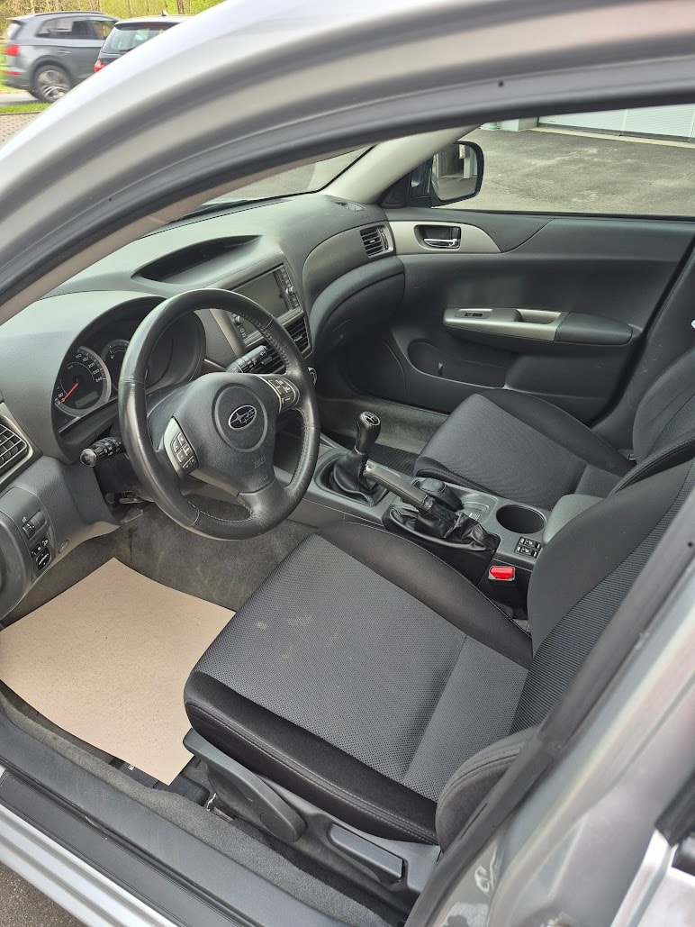 SUBARU Impreza 2.0R Swiss-image-9