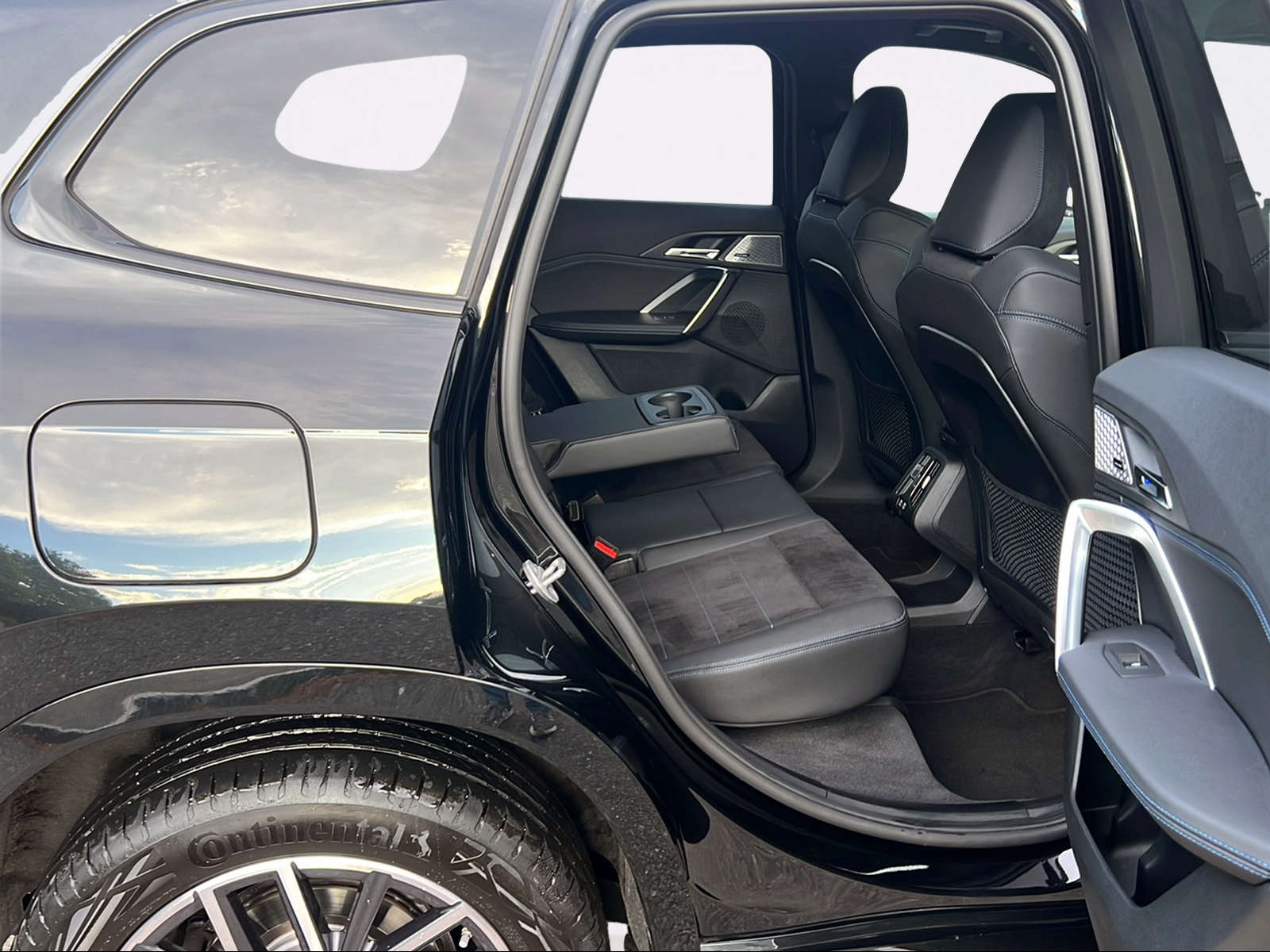 BMW X1 xDrive 23d 48V M Sport-image-7