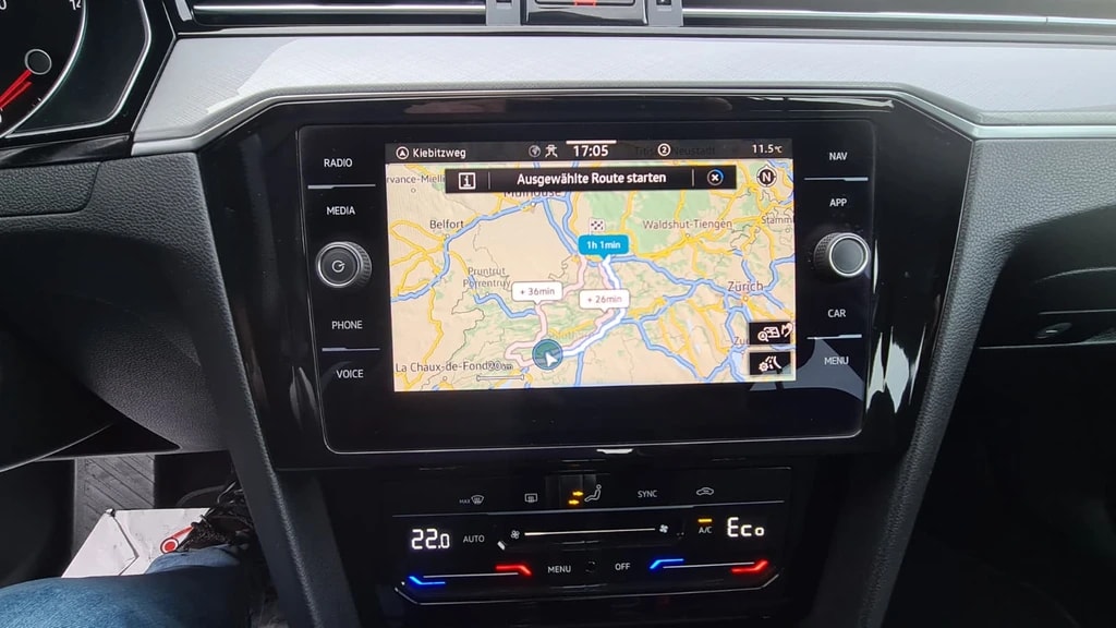 VW Passat Variant 1.4 TSI GTE Hybrid DSG ** 217 PS ** Gr-Navi ** PDC V+H ** LED Scheinwerfer ** Modell 2022 **-image-9