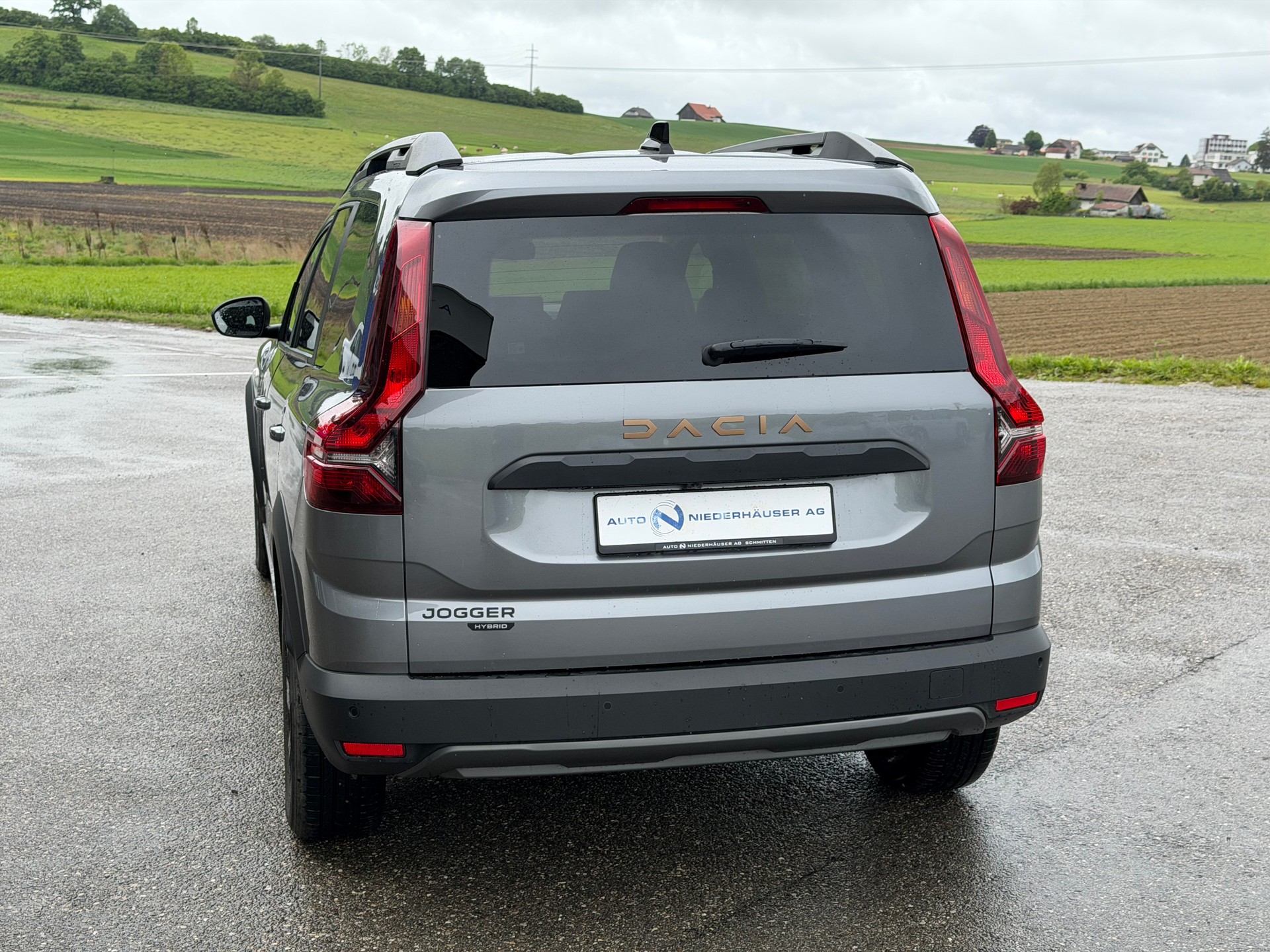 DACIA Jogger HEV 140 Extreme-image-4