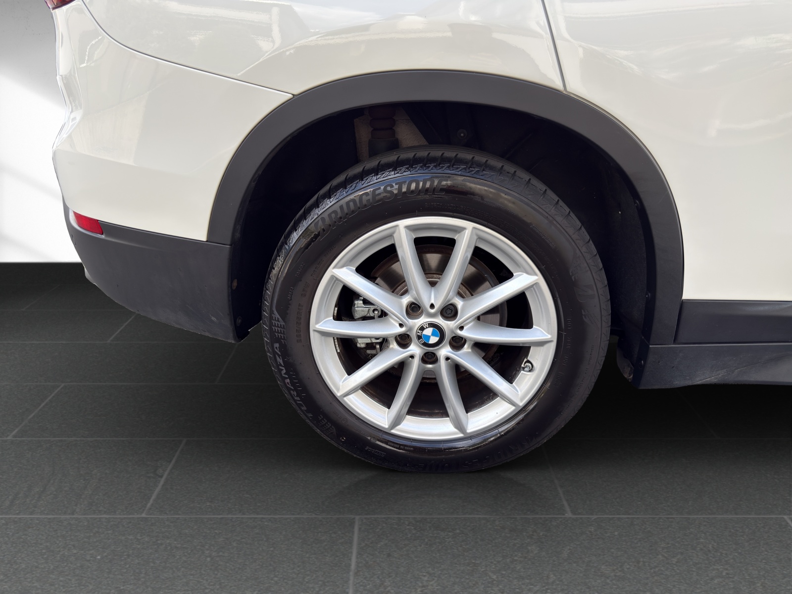 BMW X1 xDrive 18d Steptronic-image-10