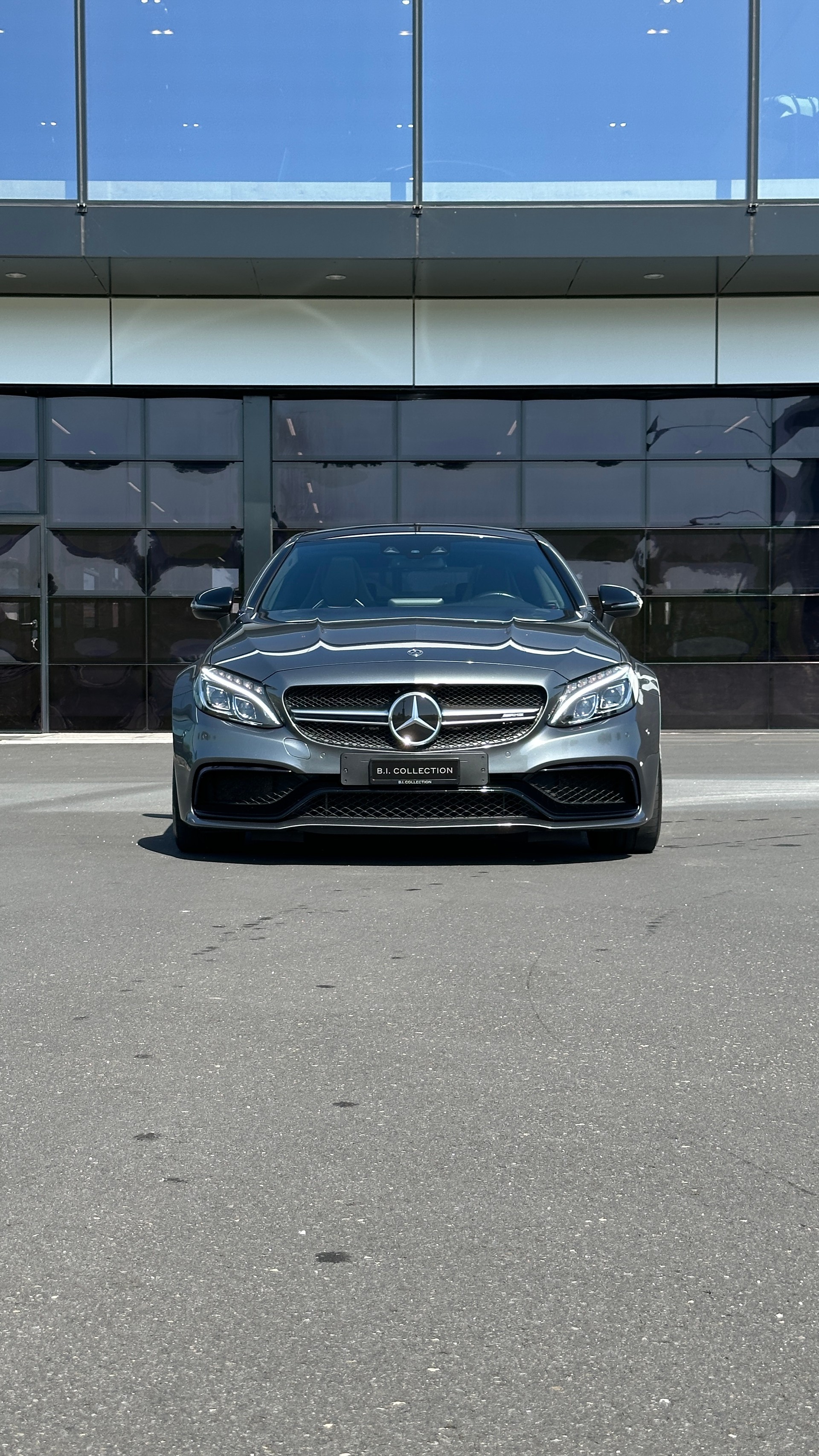 MERCEDES-BENZ C63 AMG S-image-8