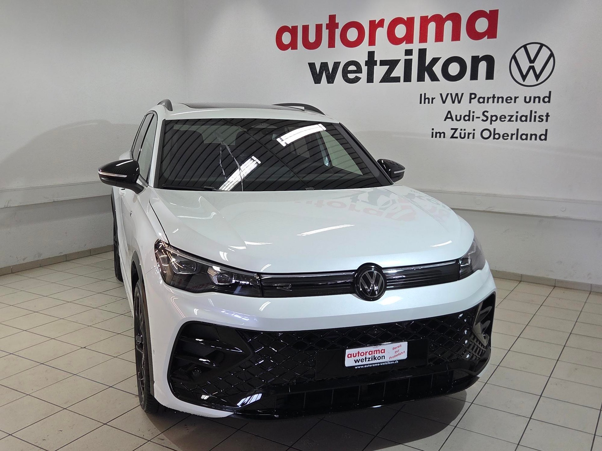 VW Tiguan 1.5 TSI evo2 eHybrid R-Line DSG-showroom-element-1